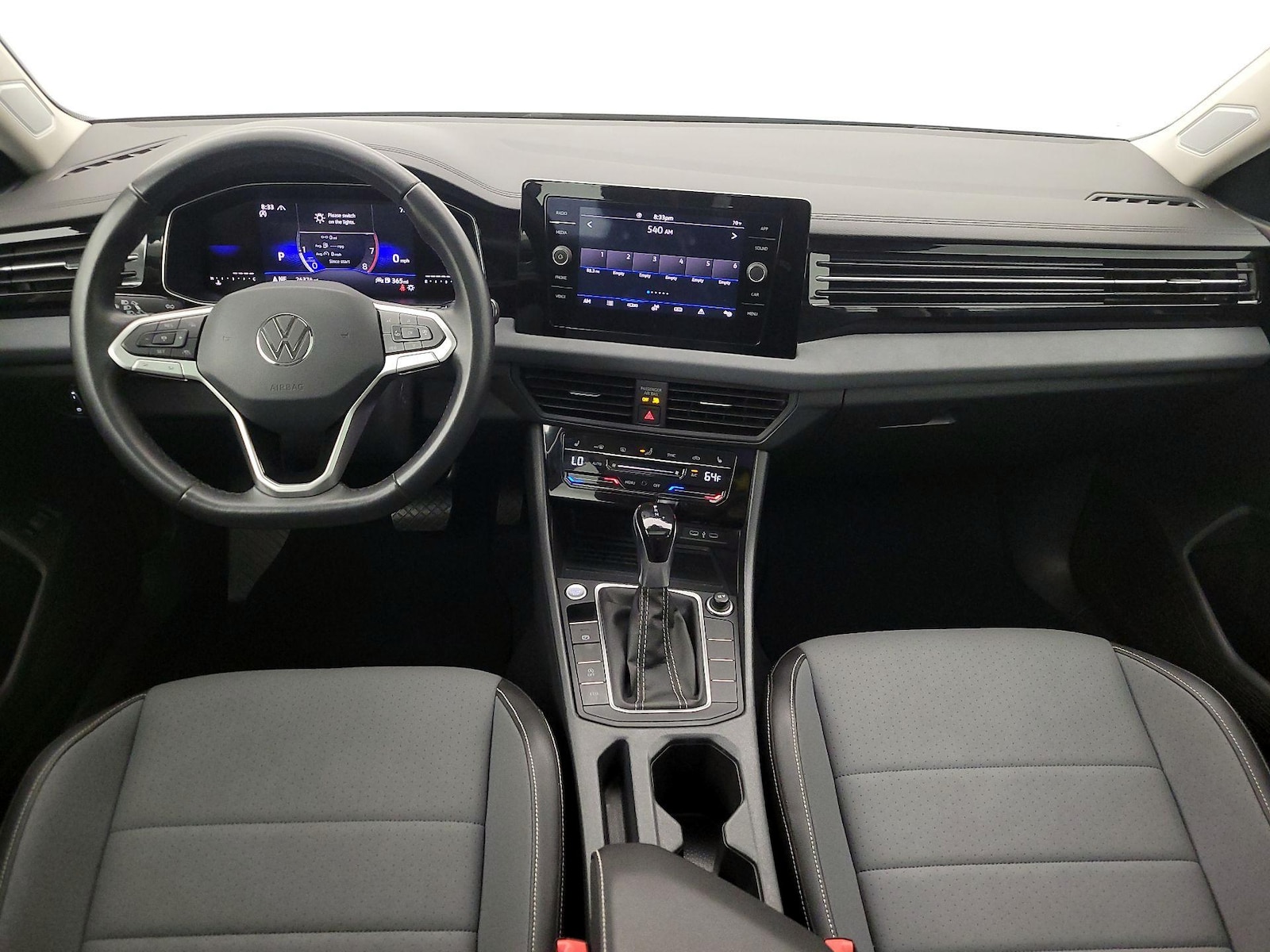 2025 Volkswagen Jetta SE - Photo 10