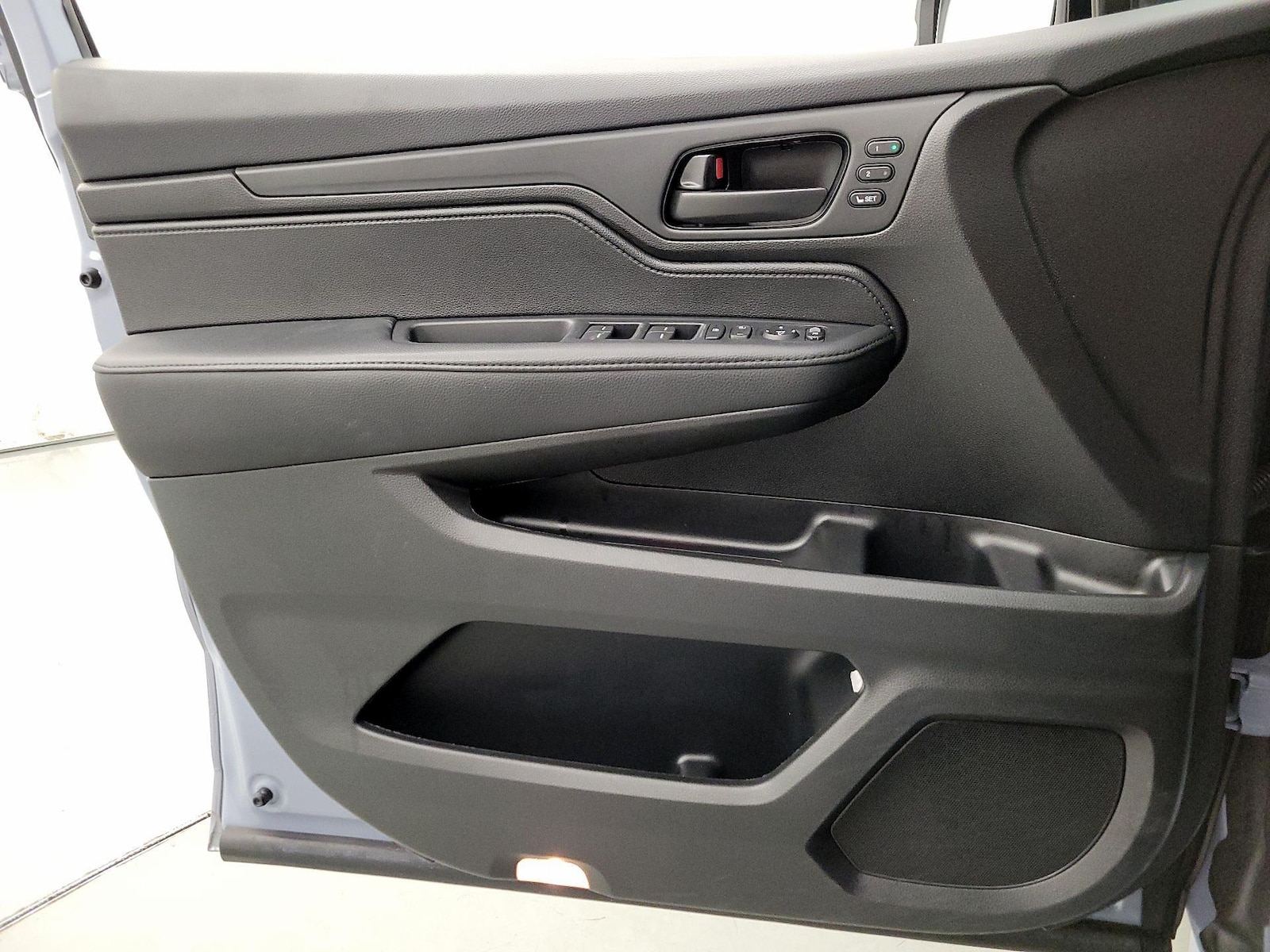 2025 Honda Odyssey Sport L - Photo 13