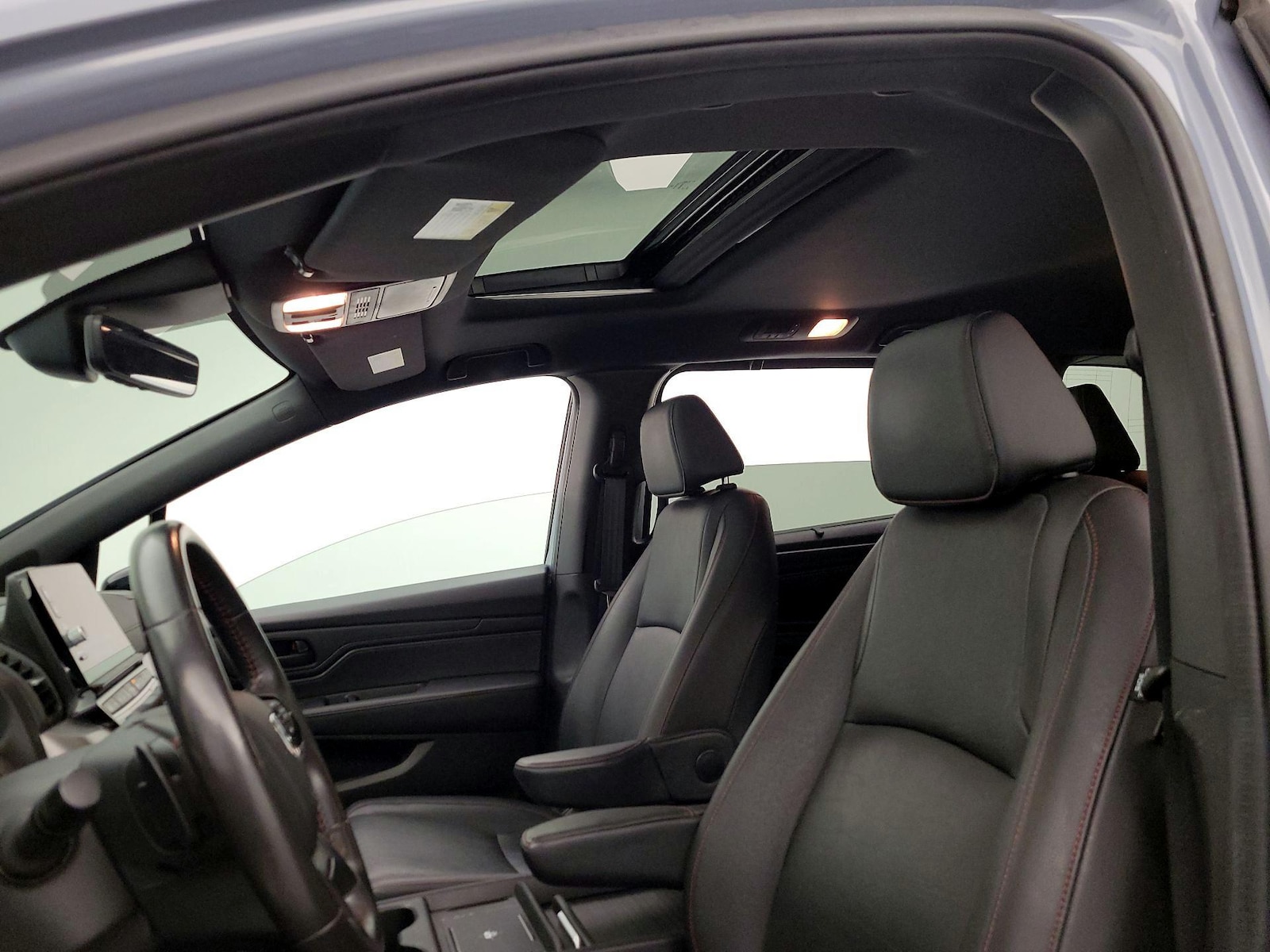 2025 Honda Odyssey Sport L - Photo 20
