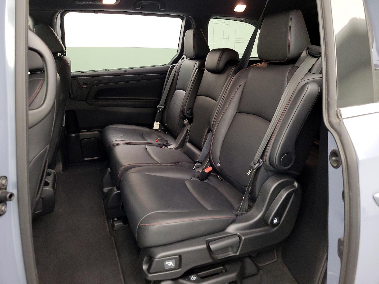 2025 Honda Odyssey Sport L - Photo 21
