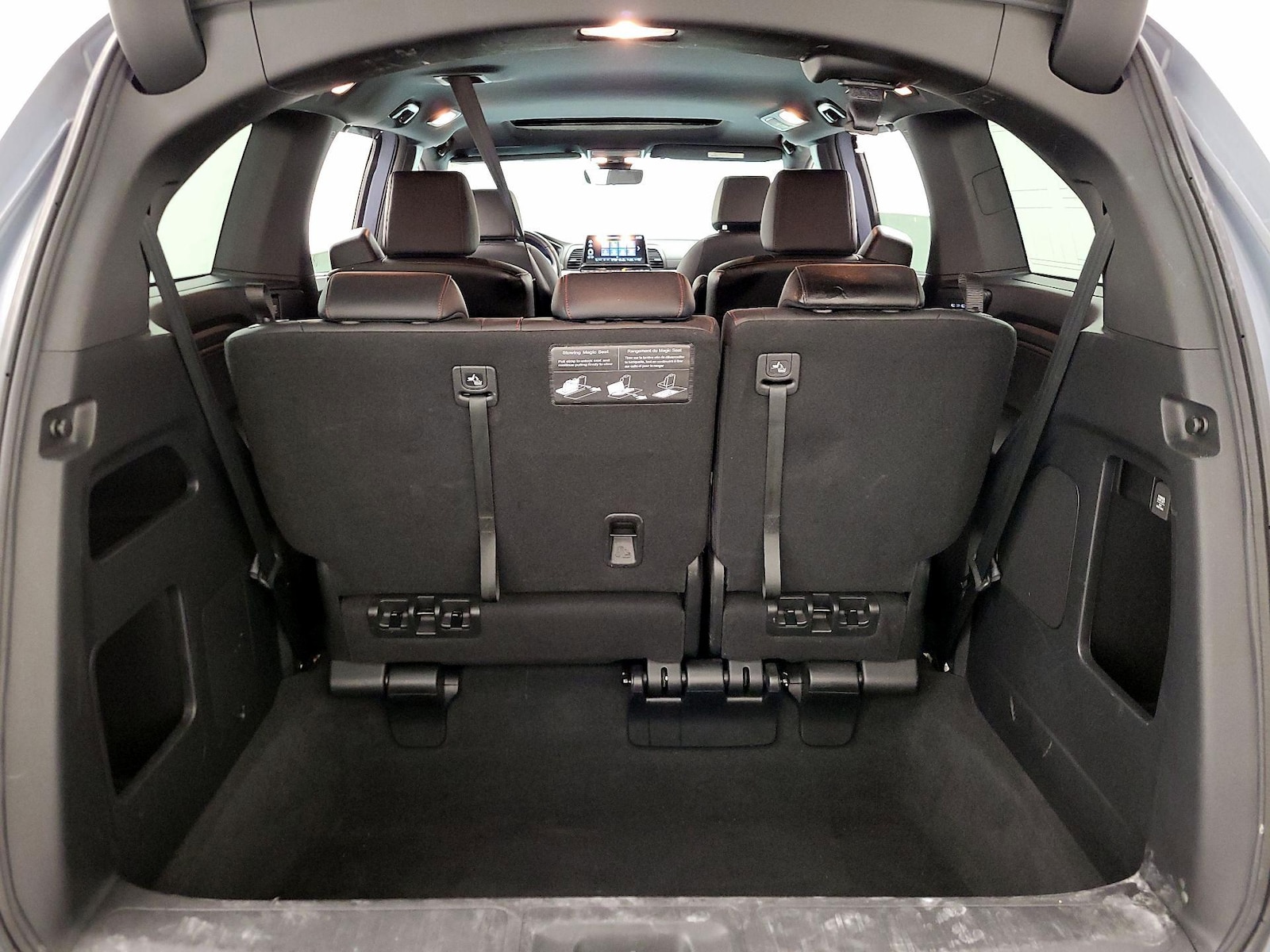 2025 Honda Odyssey Sport L - Photo 23