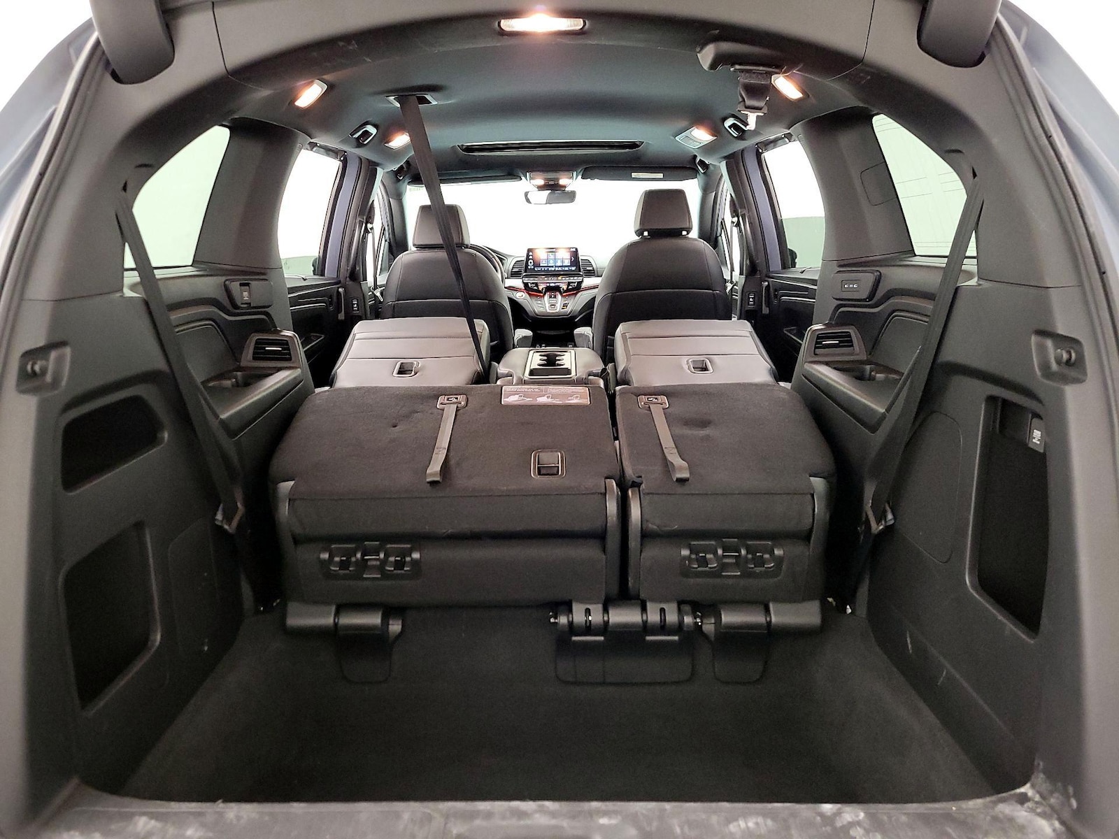 2025 Honda Odyssey Sport L - Photo 24