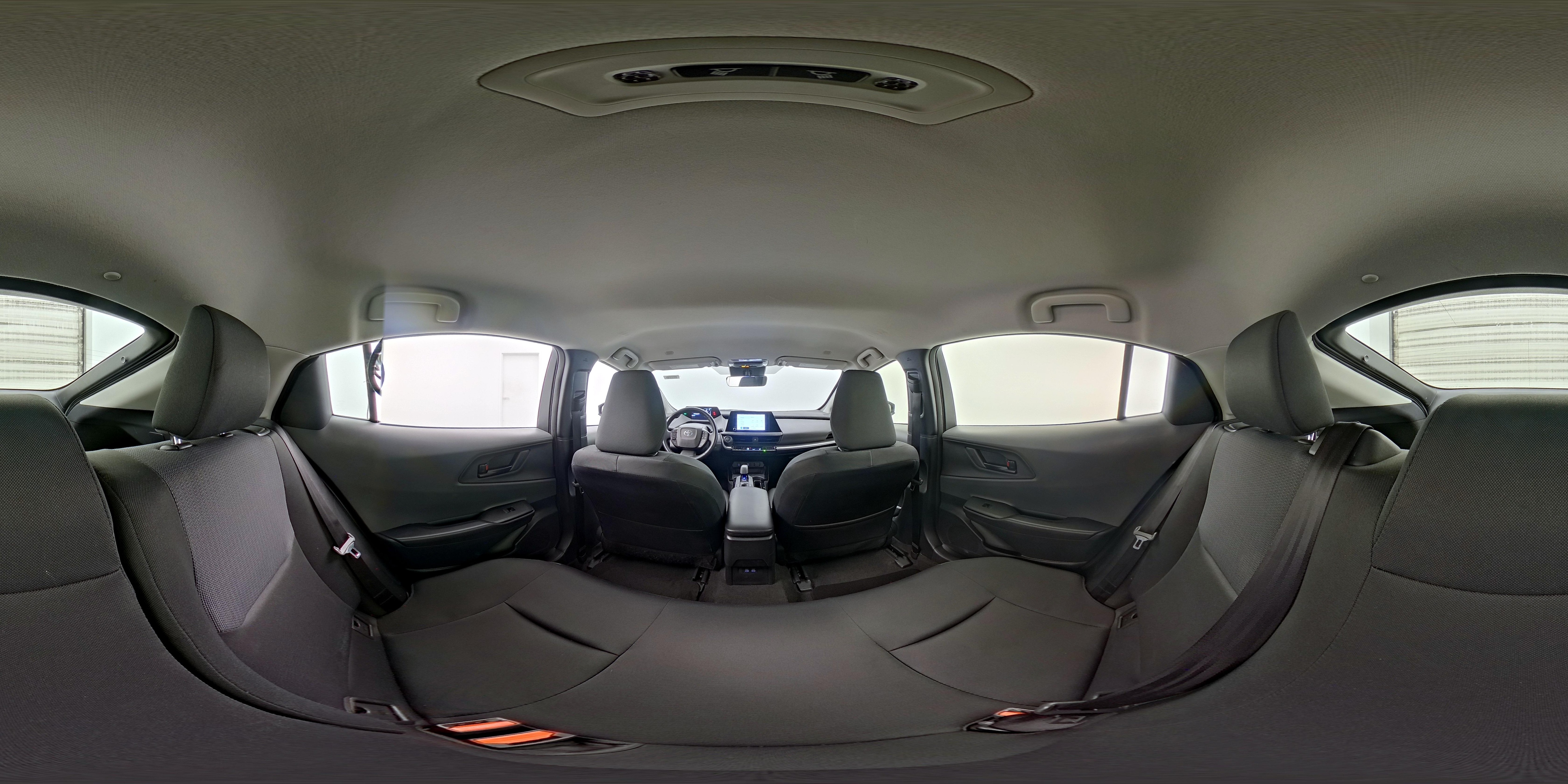 2025 Toyota Prius LE - Photo 25