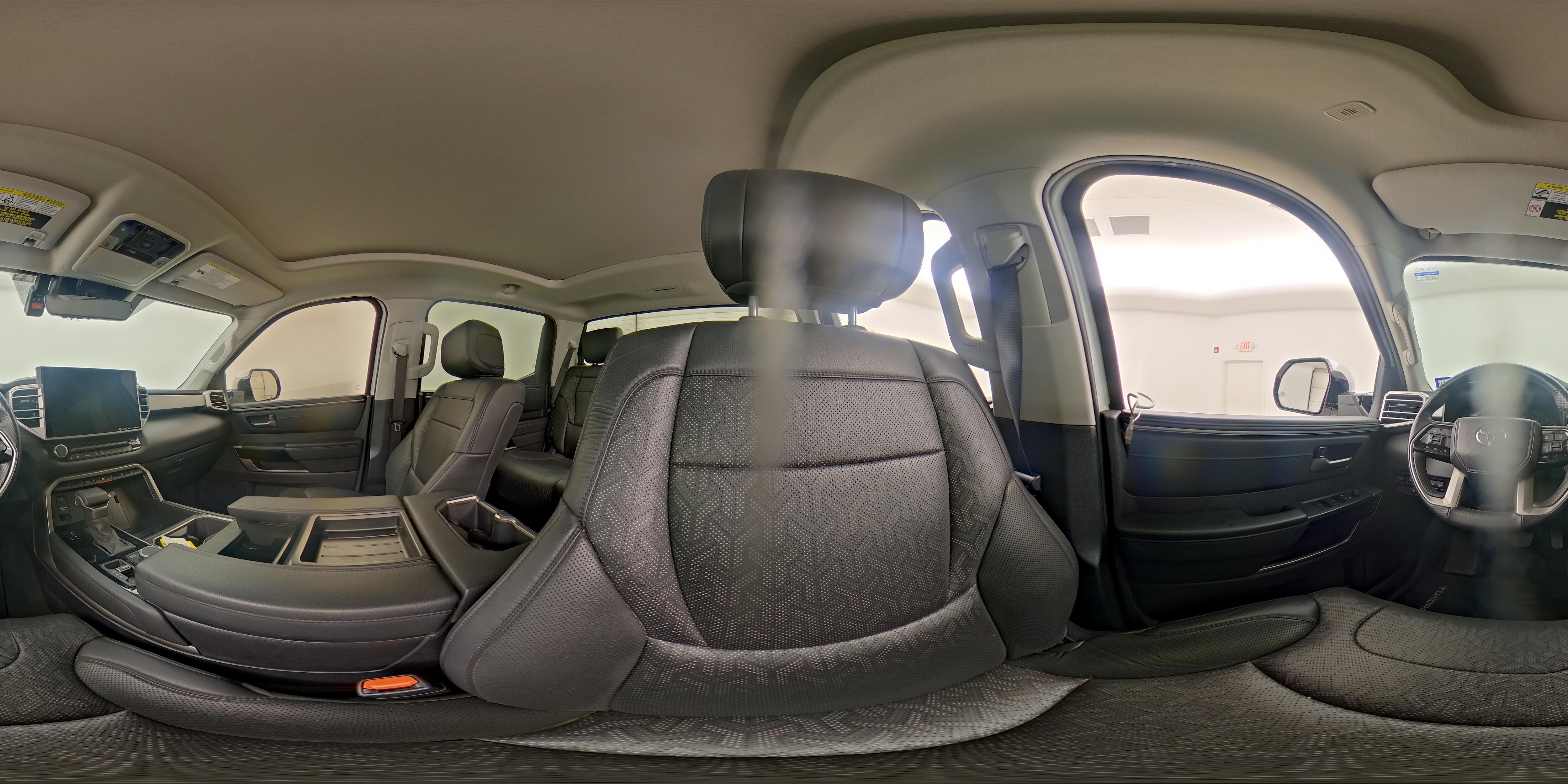 2023 Toyota Tundra Limited - Photo 27
