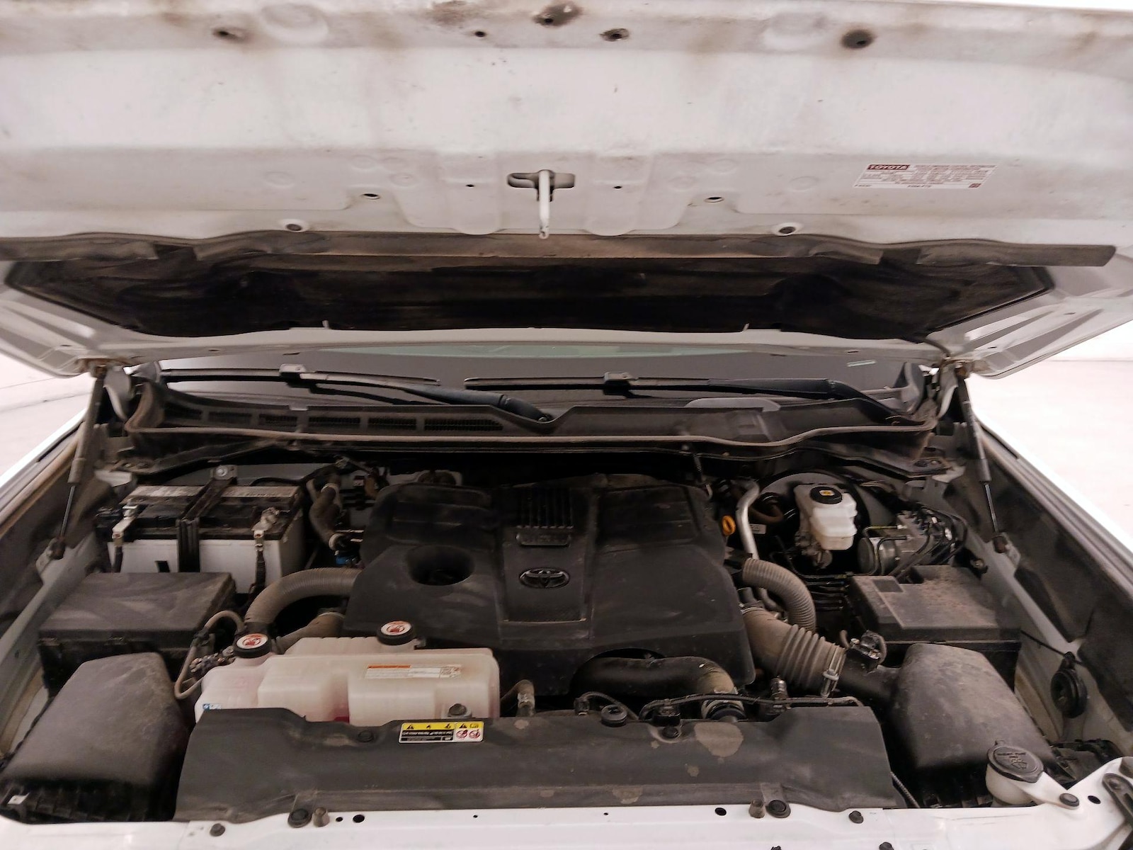 2023 Toyota Tundra Limited - Photo 23