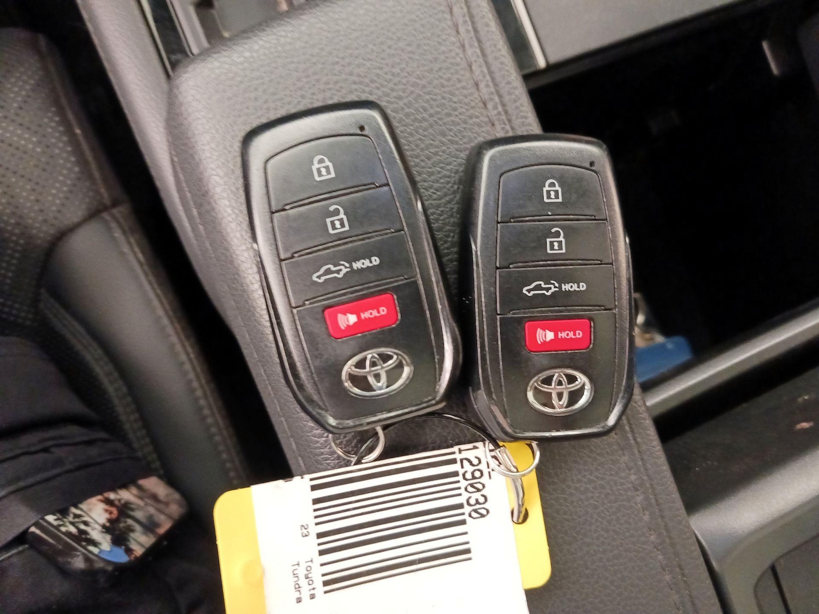 2023 Toyota Tundra Limited - Photo 24