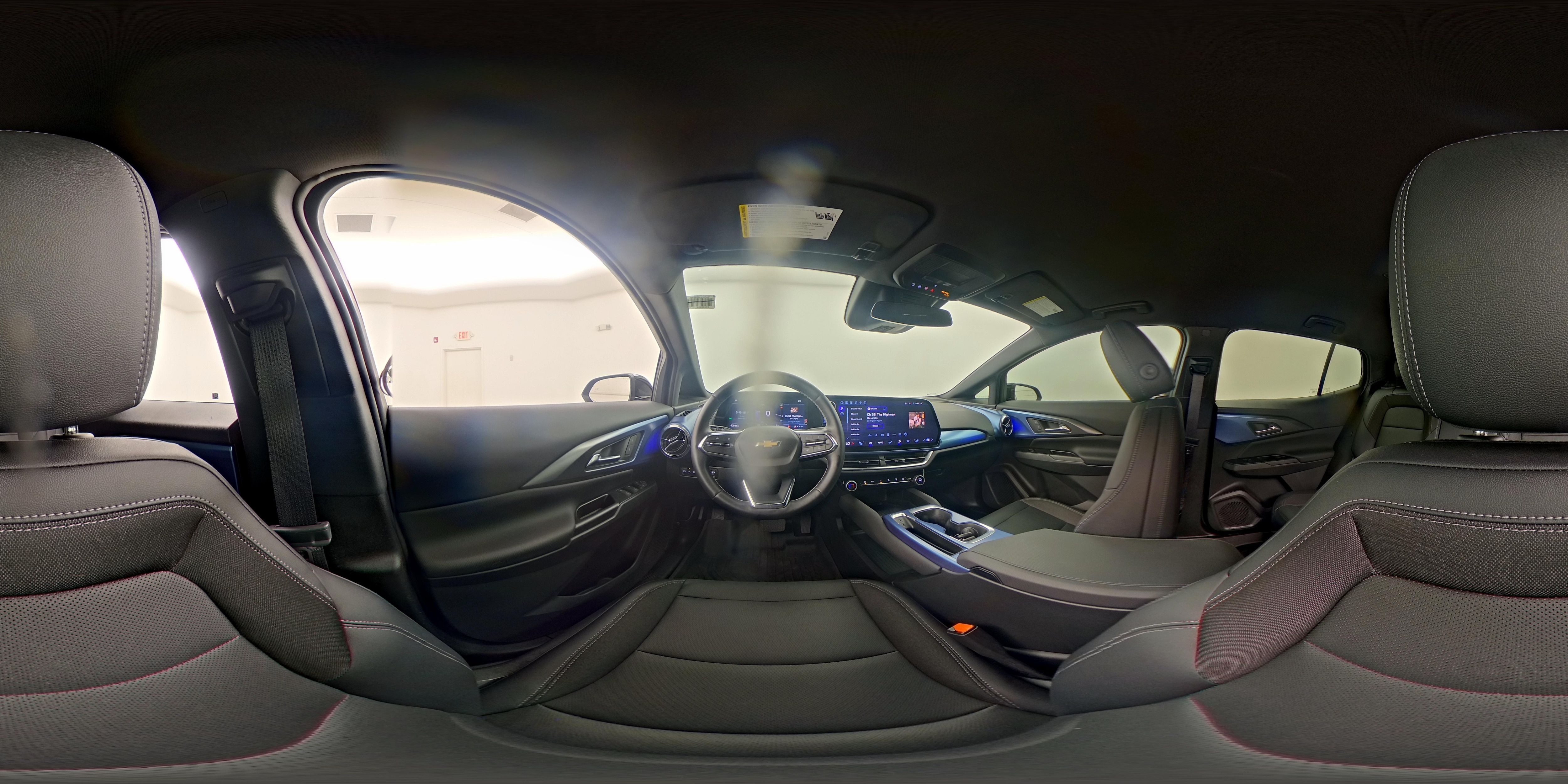 2024 Chevrolet Equinox EV LT - Photo 27