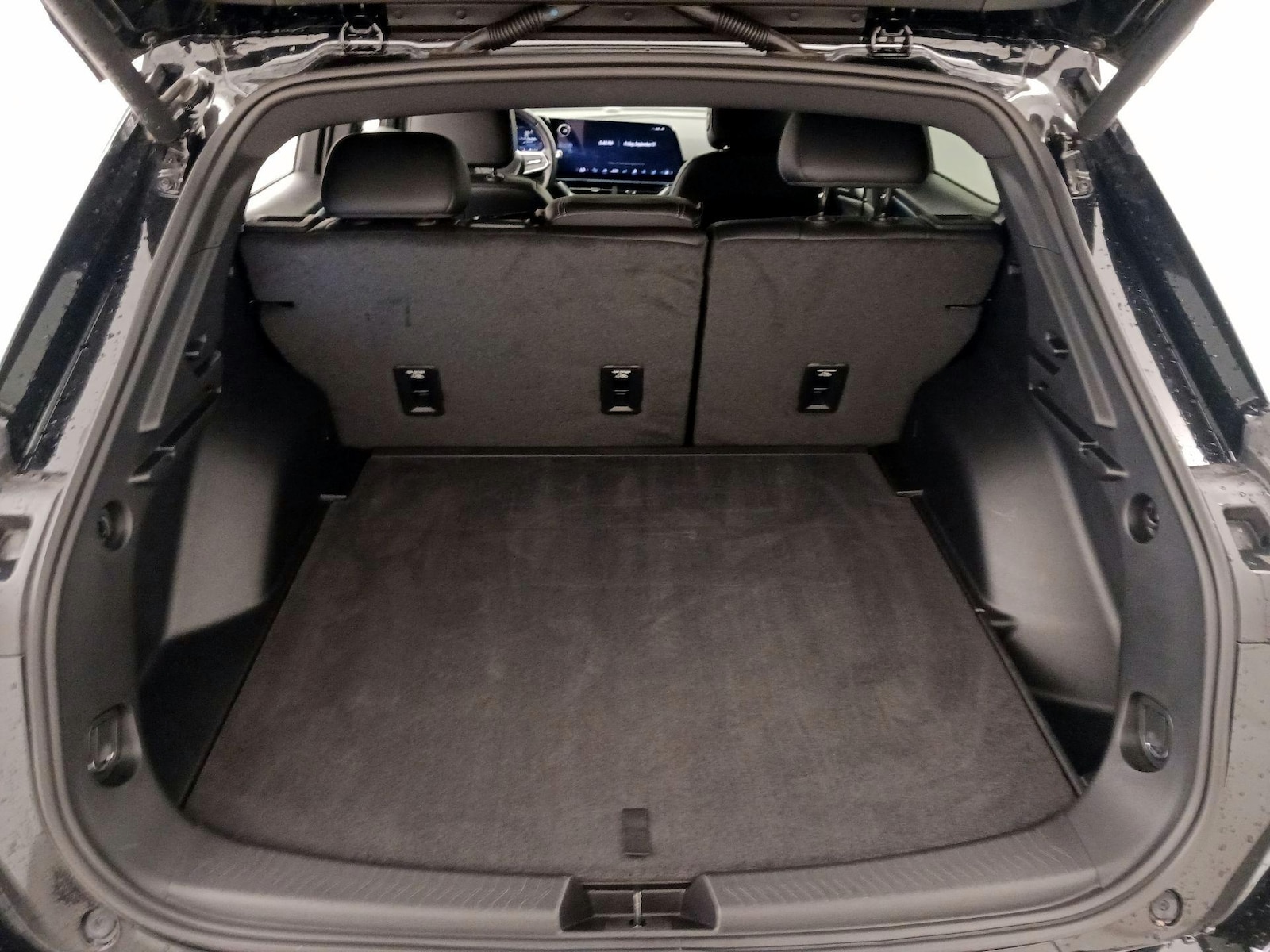2024 Chevrolet Equinox EV LT - Photo 22
