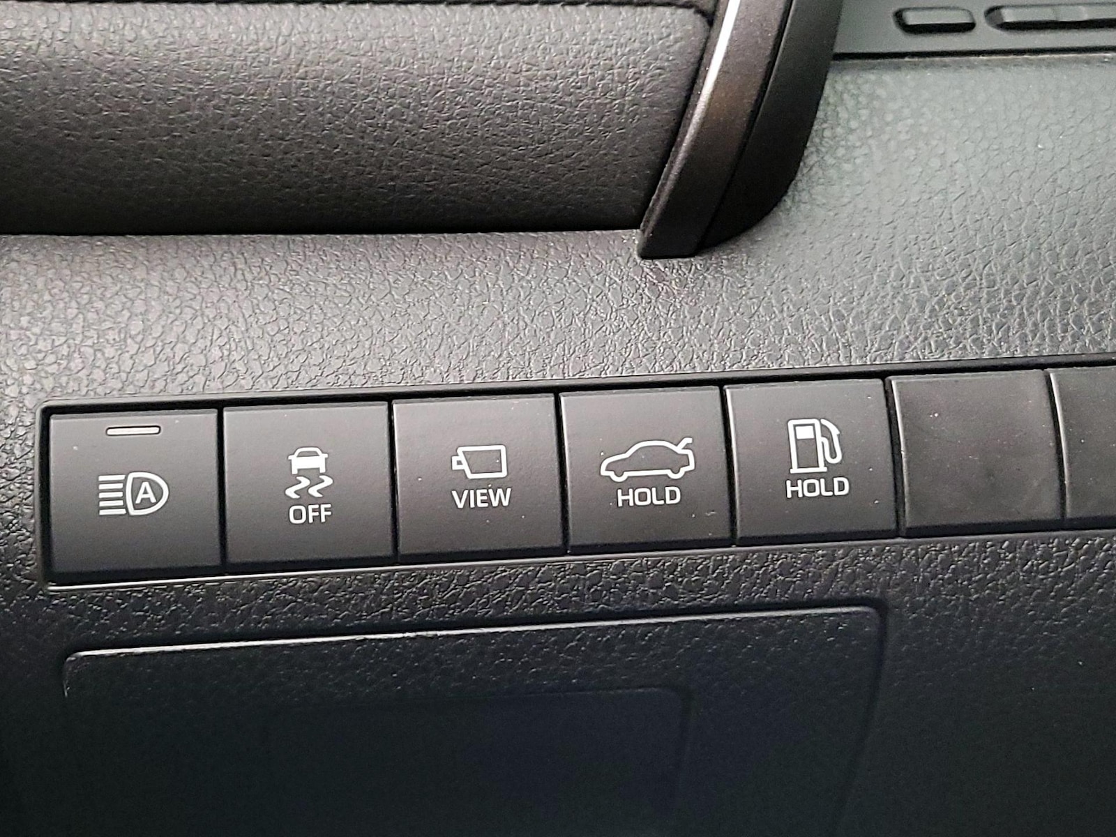 2021 Toyota Camry XSE - Photo 14