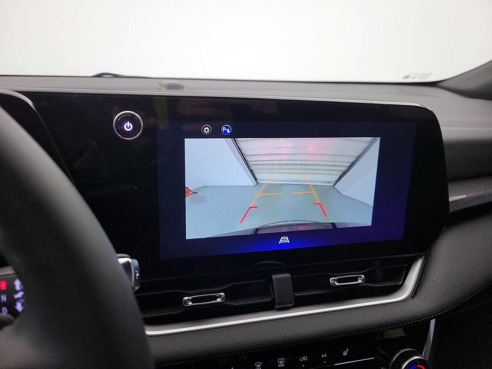 2025 Chevrolet Equinox LT - Photo 16