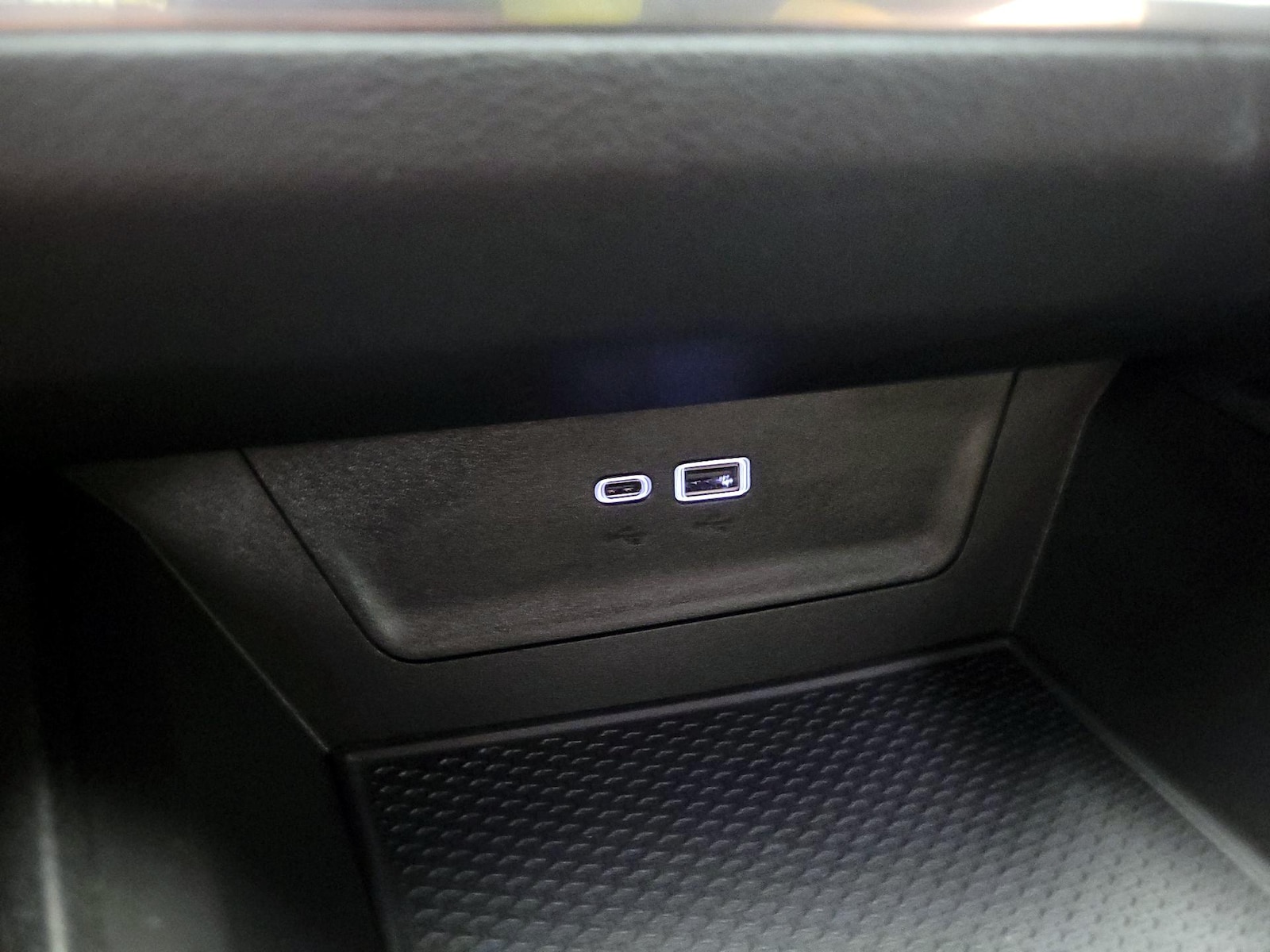 2025 Chevrolet Equinox LT - Photo 20
