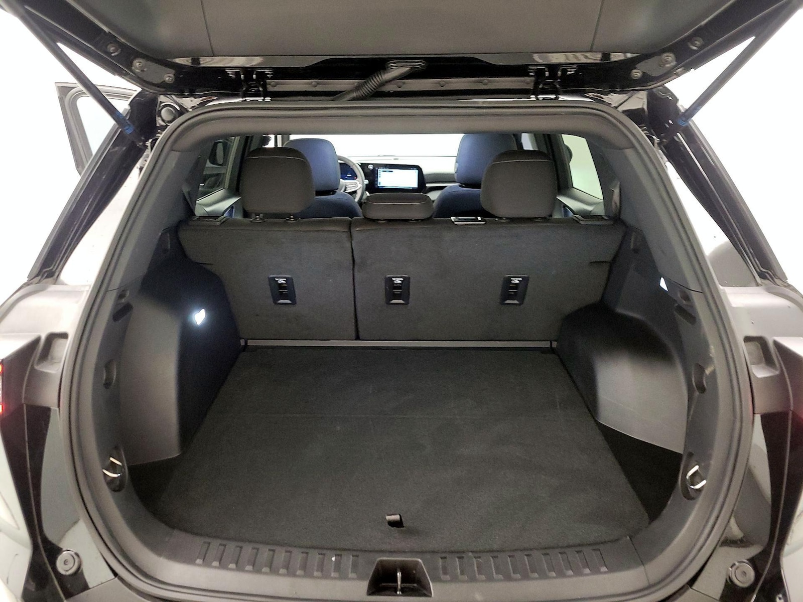 2025 Chevrolet Equinox LT - Photo 22