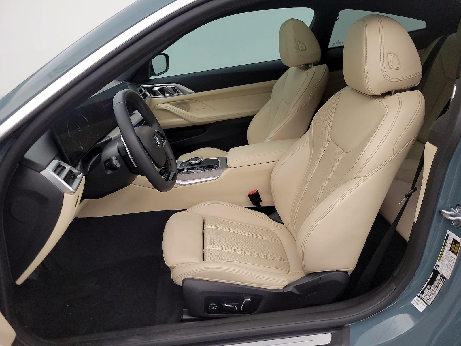 2025 BMW 4 Series 430i - Photo 12