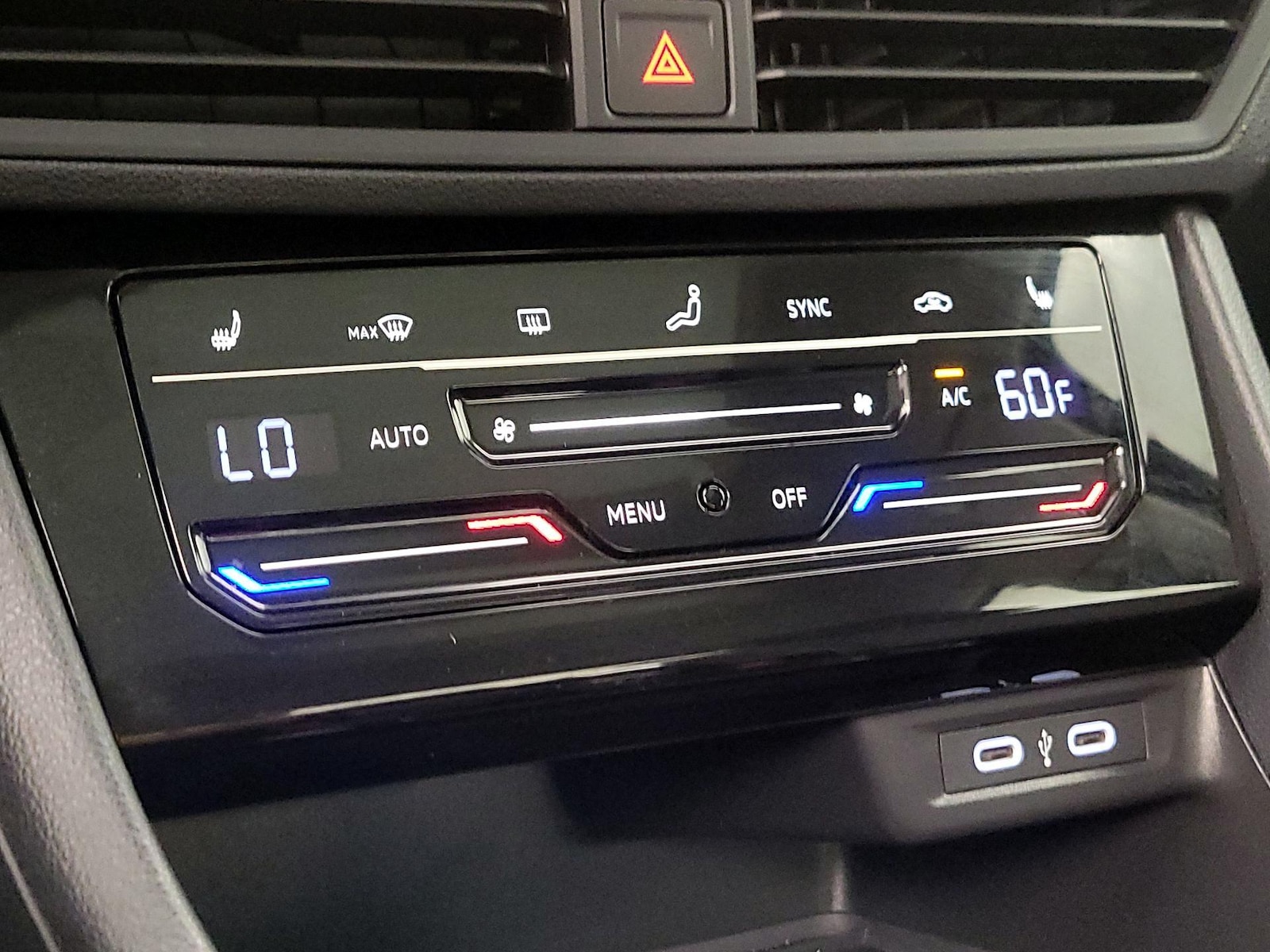 2025 Volkswagen Jetta SE - Photo 17
