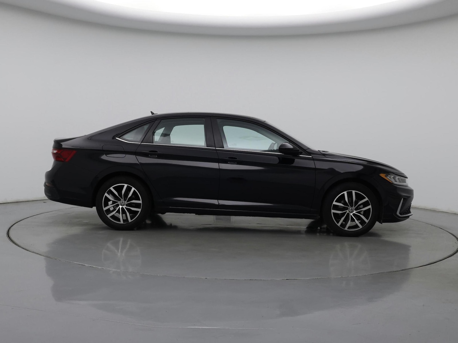 2025 Volkswagen Jetta SE - Photo 8