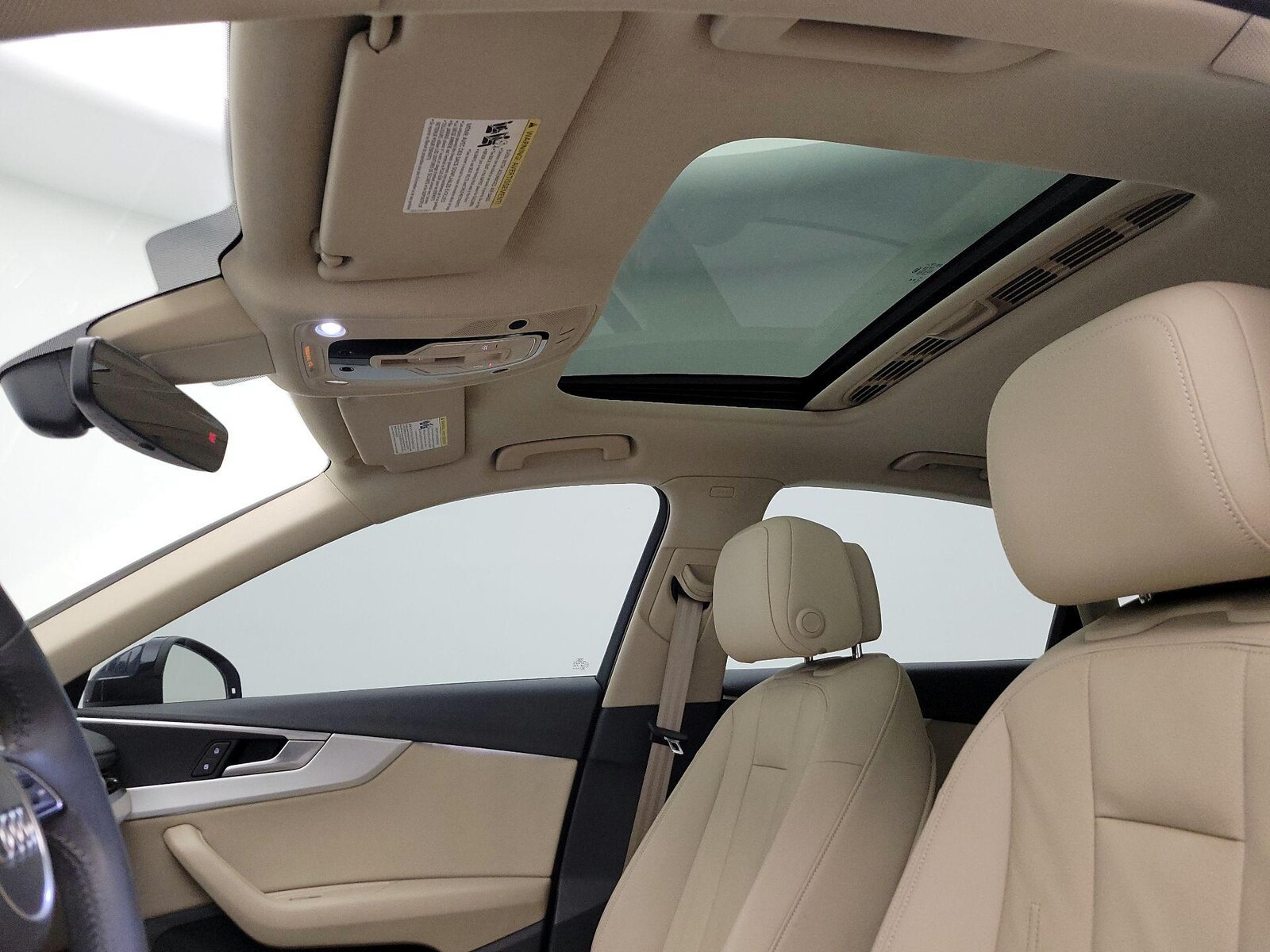 Sunroof(s) & Overhead Airbags