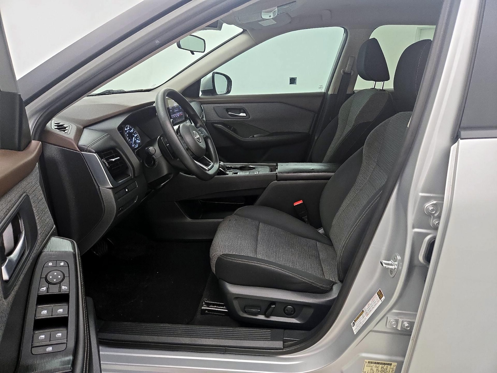 Power Seat(s) & Side Airbags