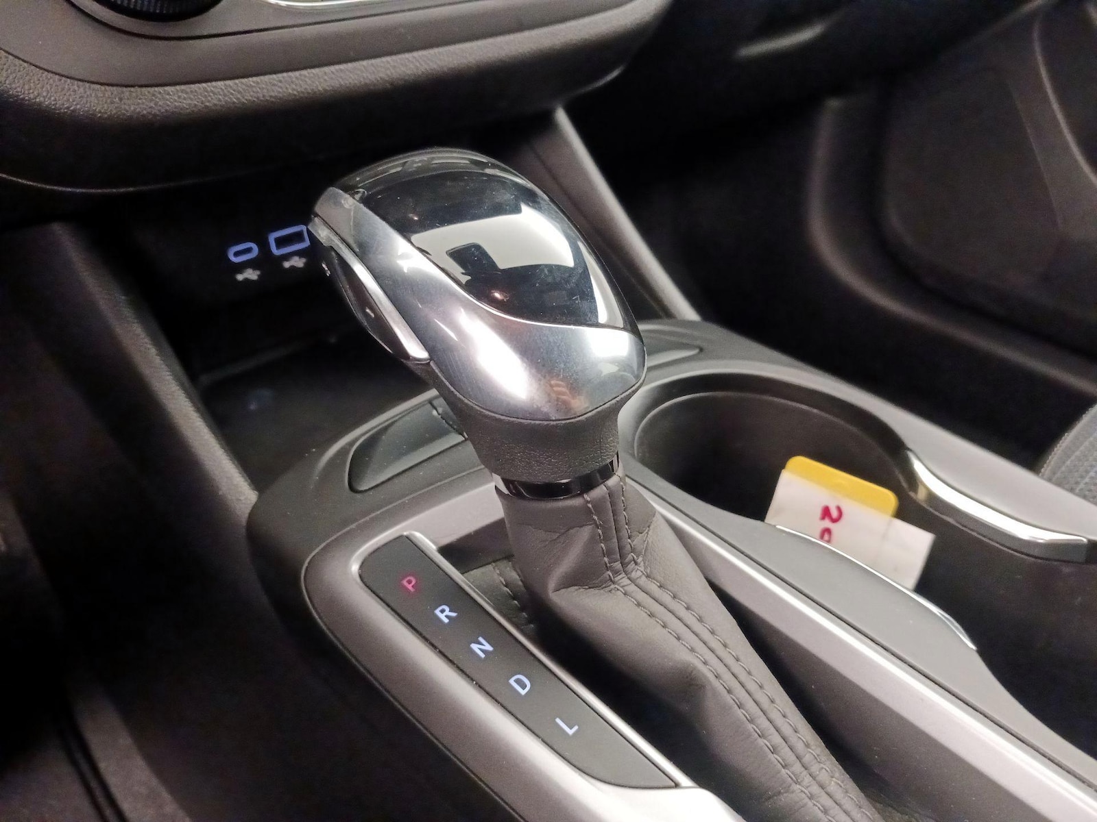 2025 Buick Envista Preferred - Photo 18