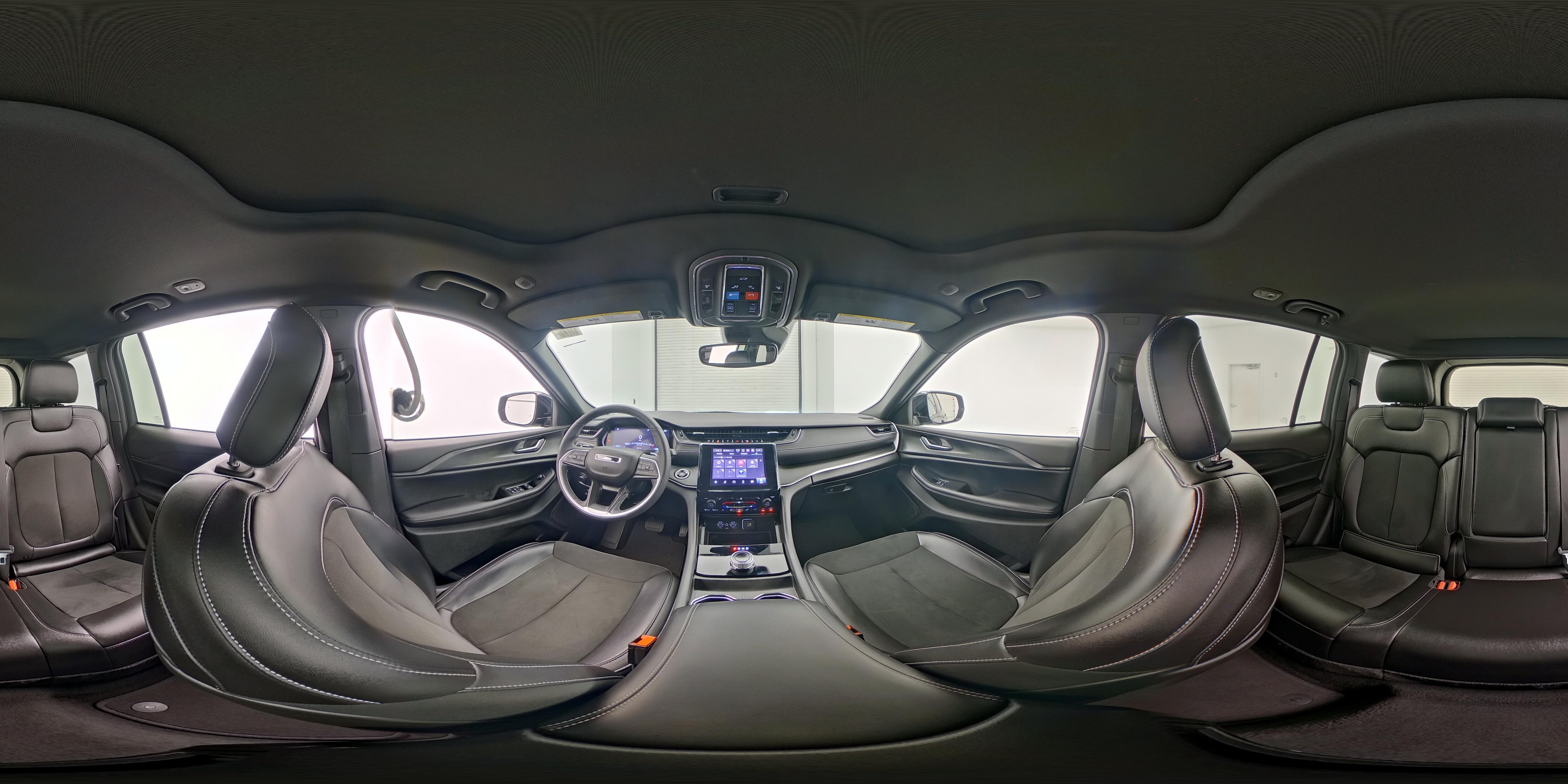 2023 Jeep Grand Cherokee Altitude - Photo 25