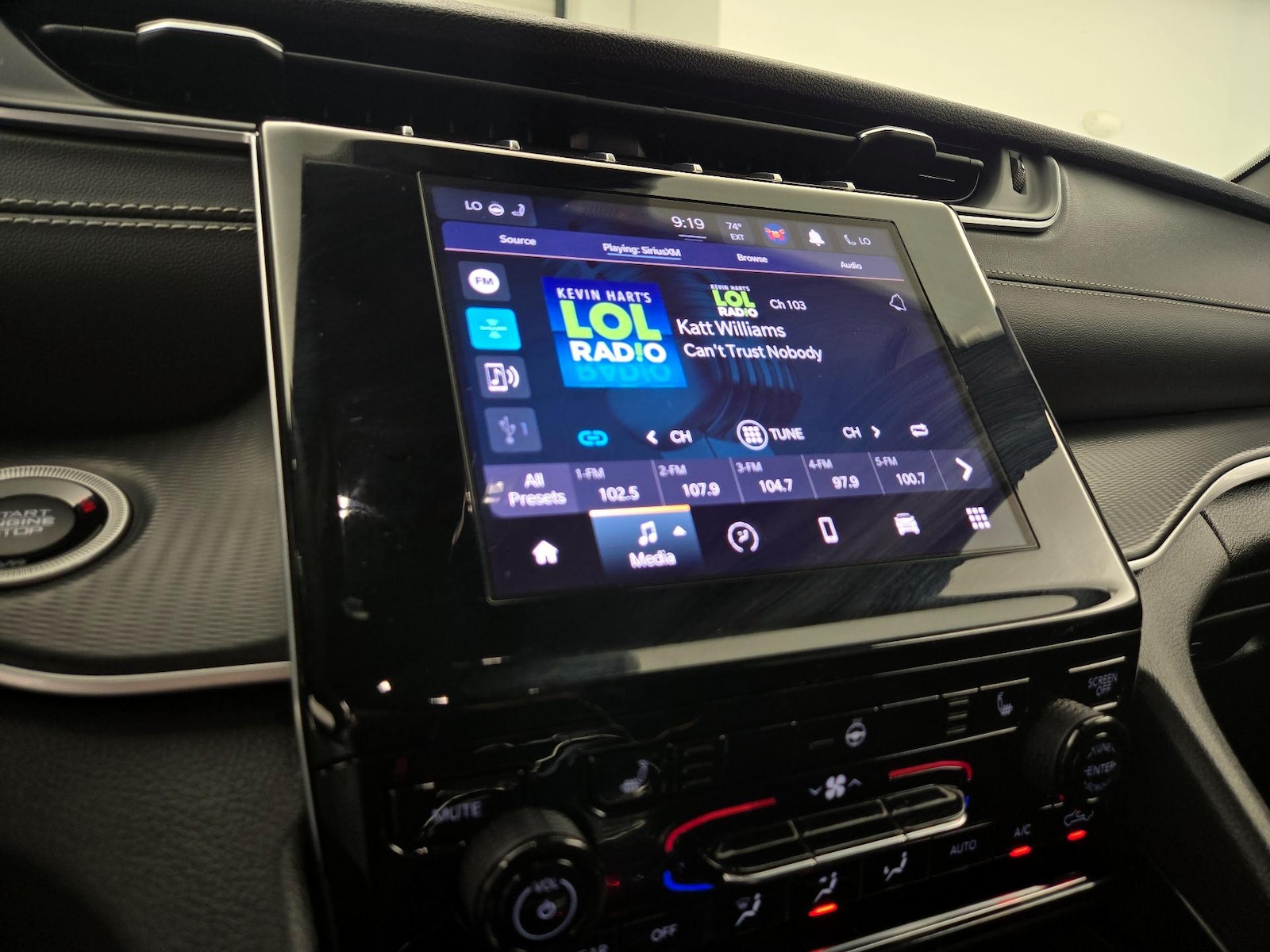 2023 Jeep Grand Cherokee Altitude - Photo 16