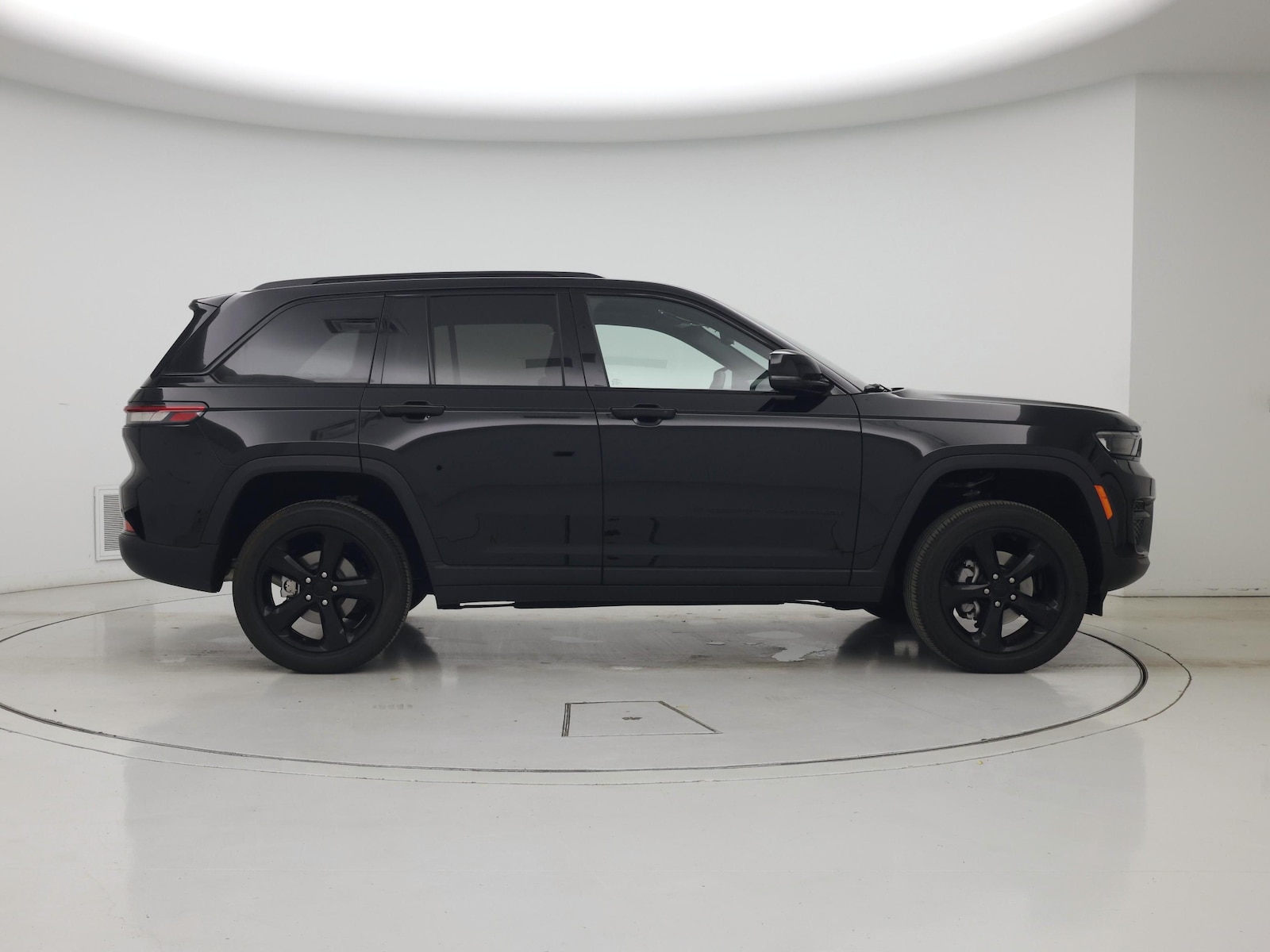 2023 Jeep Grand Cherokee Altitude - Photo 8