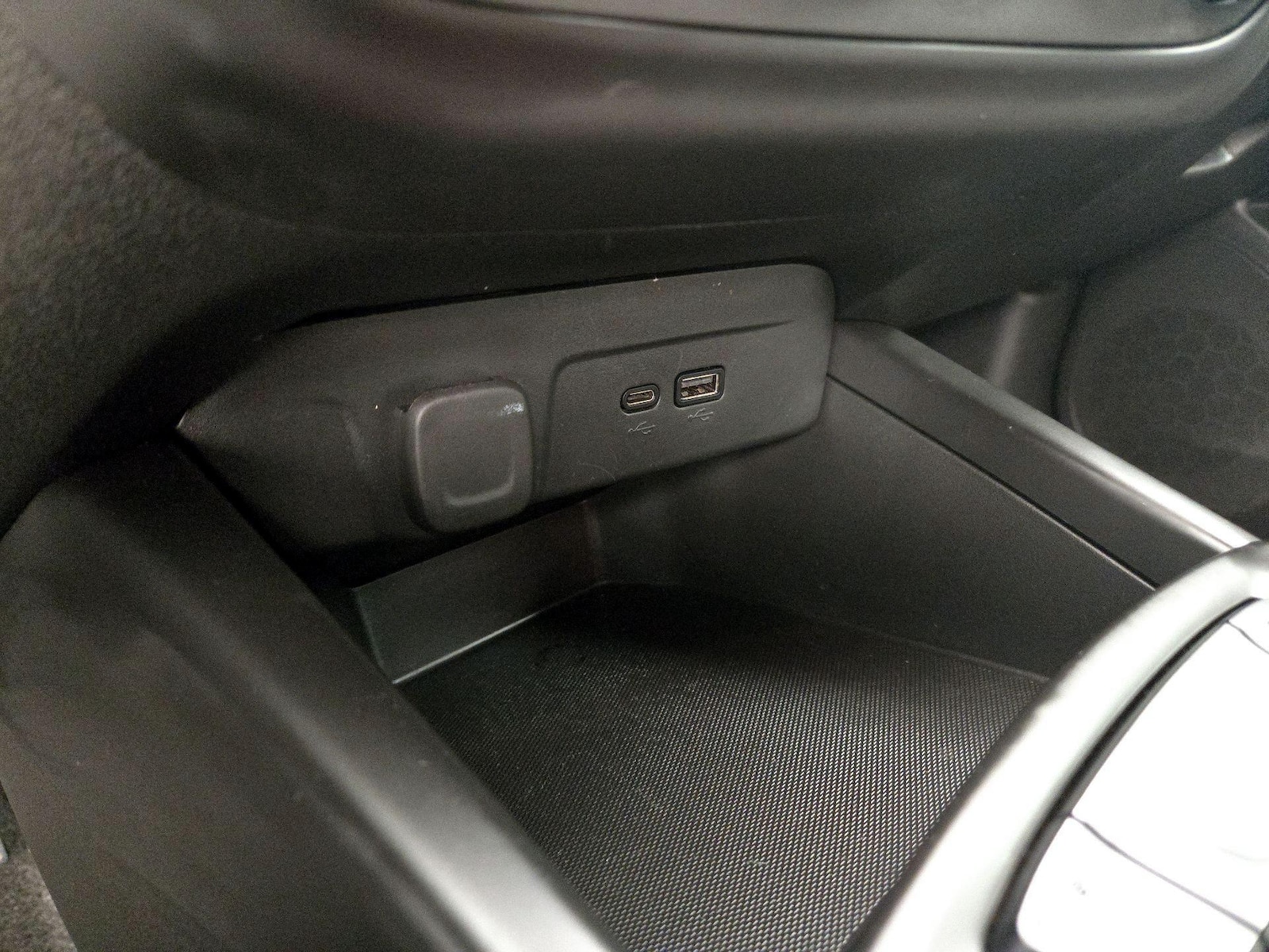 2024 Chevrolet Trax LS - Photo 19