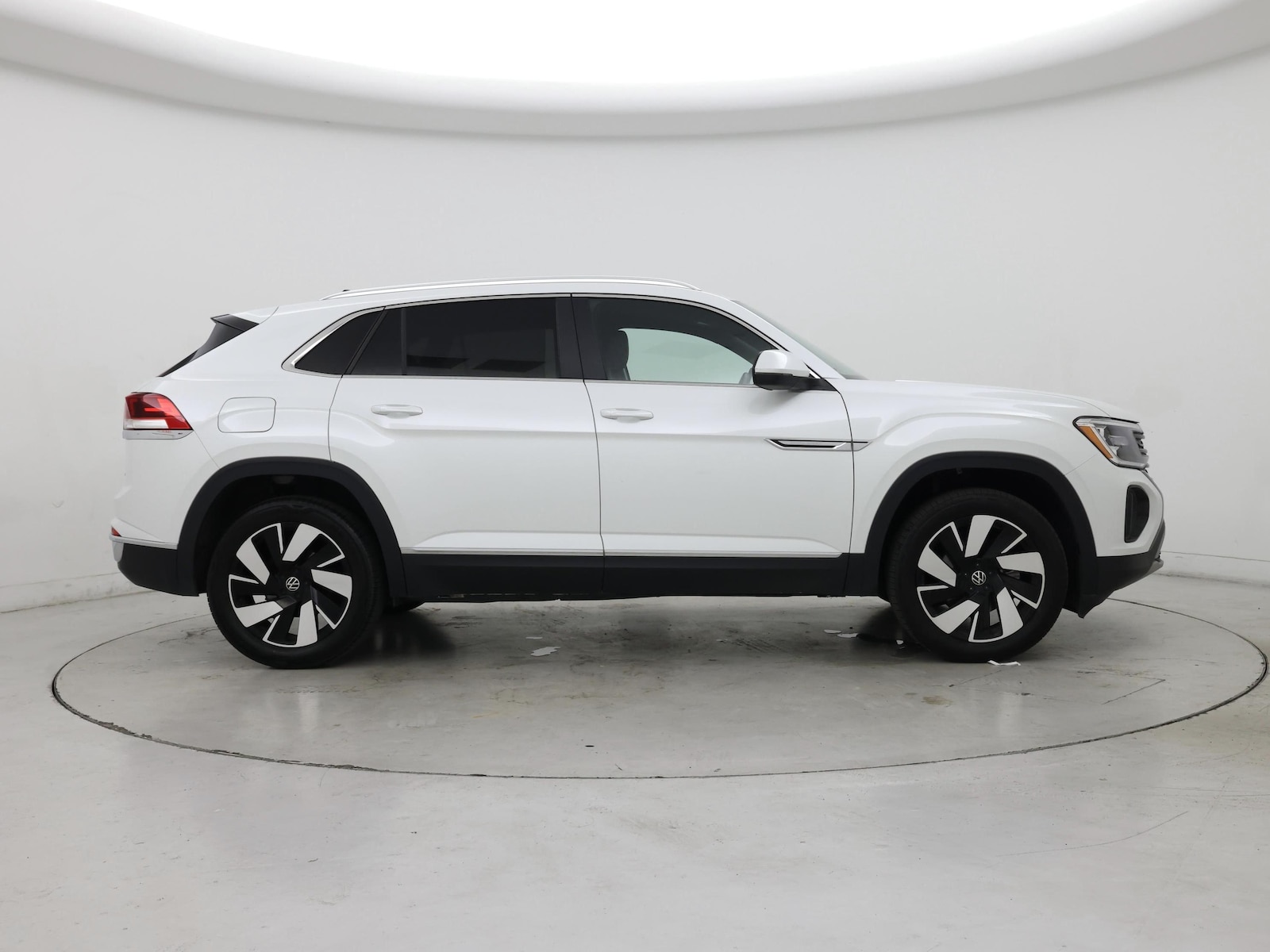 2025 Volkswagen Atlas Cross Sport SEL - Photo 8