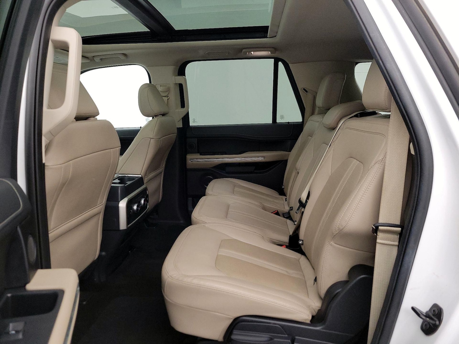 Rear Air Conditioning