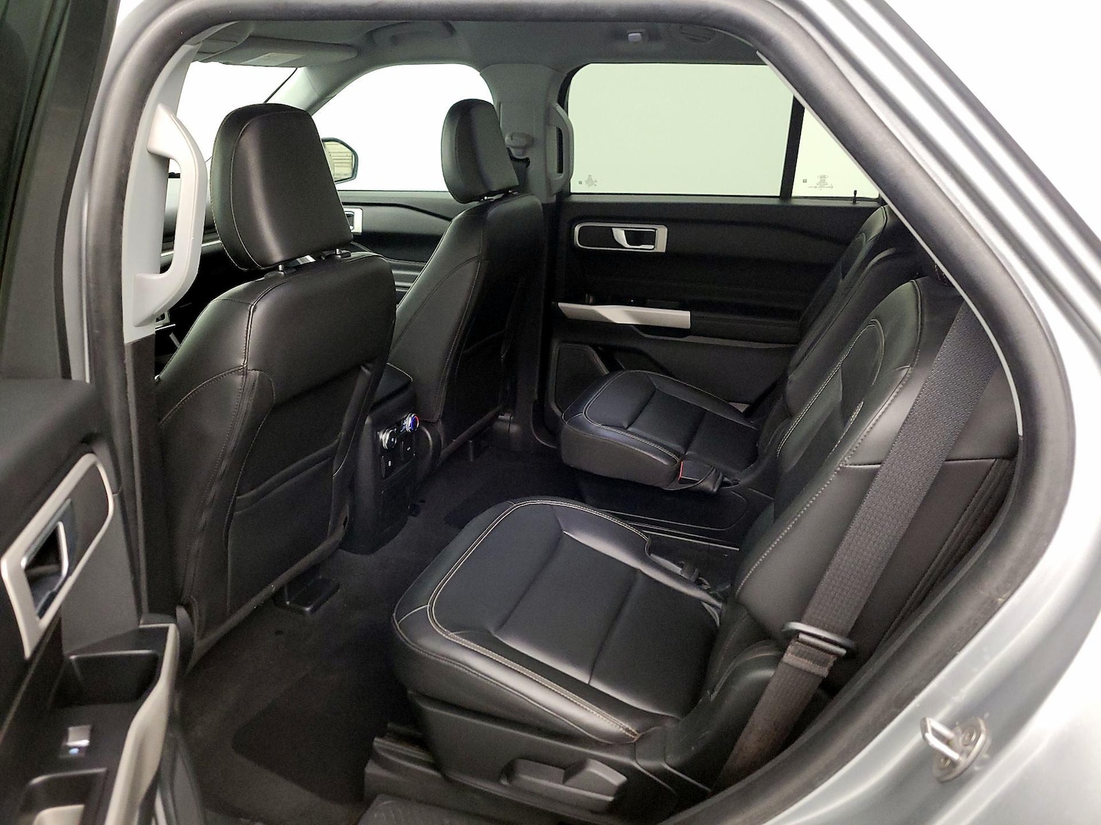 Rear Air Conditioning