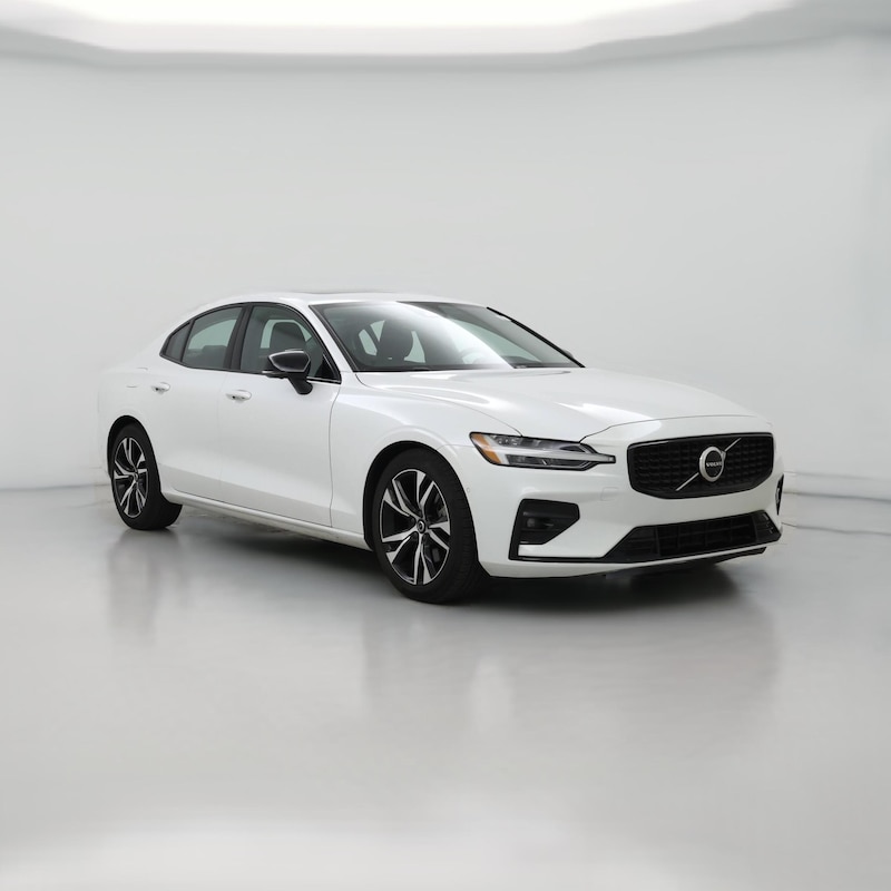 2024 Volvo S60 B5 Plus Dark Theme