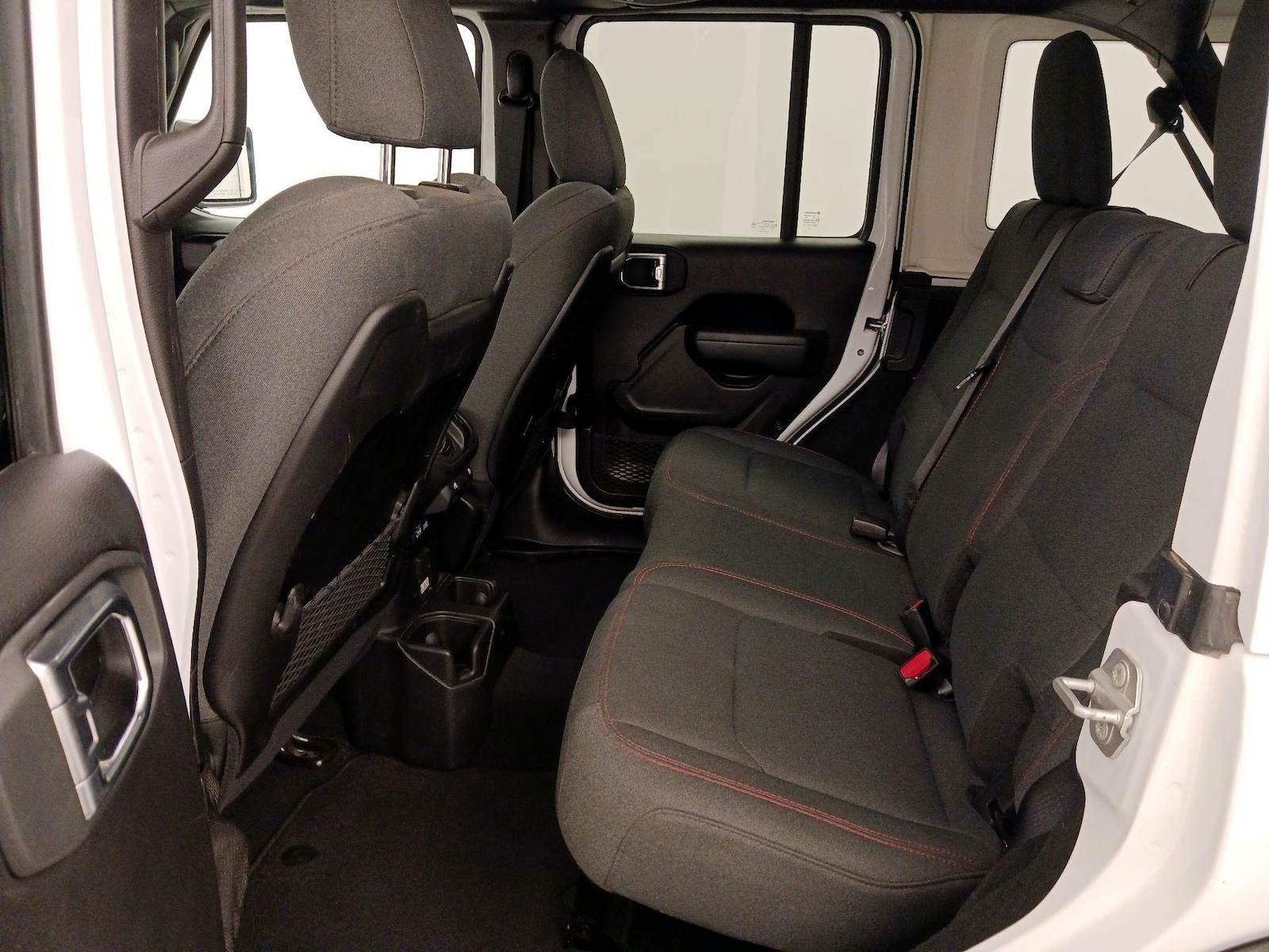 2025 Jeep Wrangler 4-Door Rubicon - Photo 20