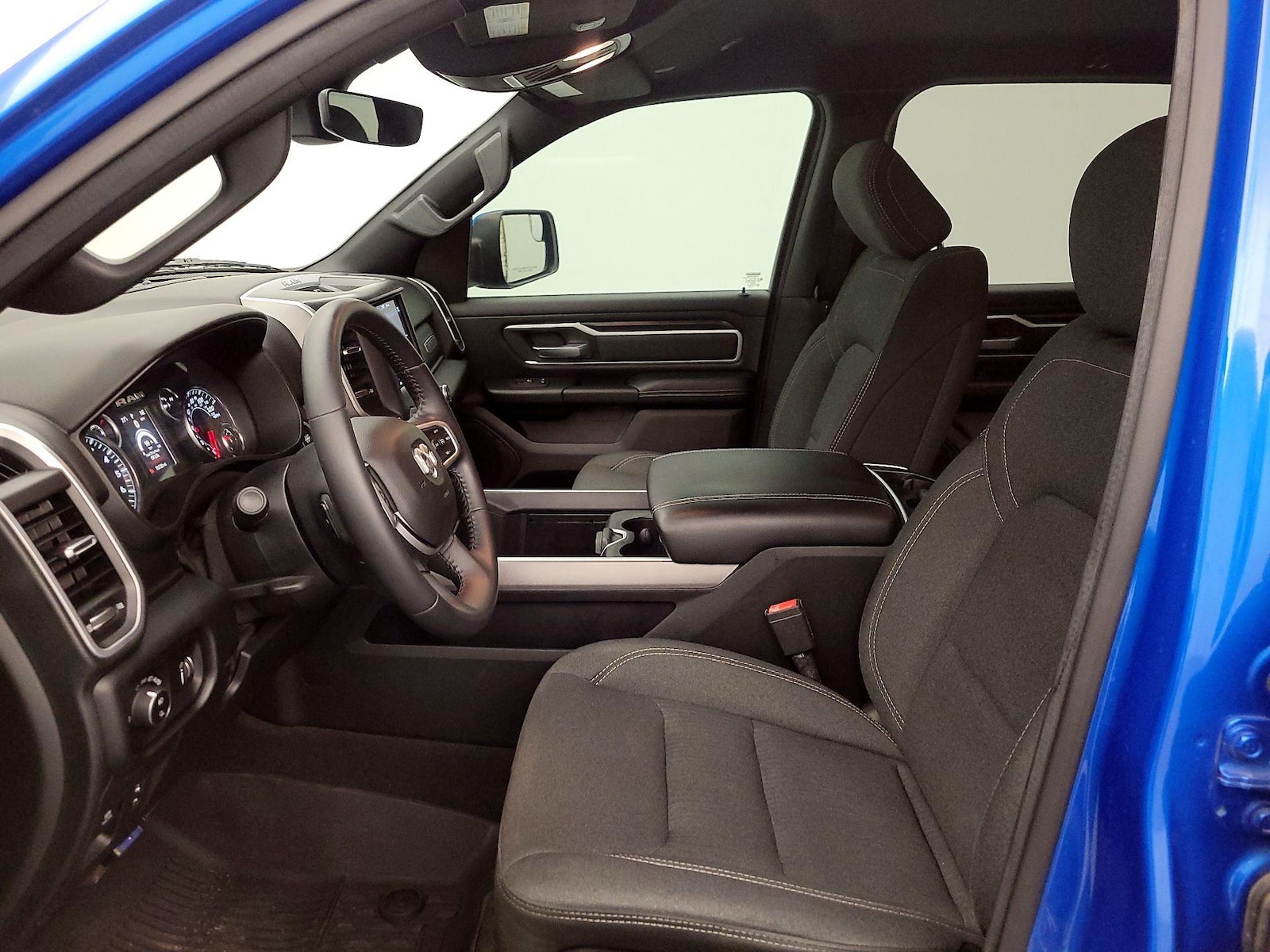 Power Seat(s) & Side Airbags