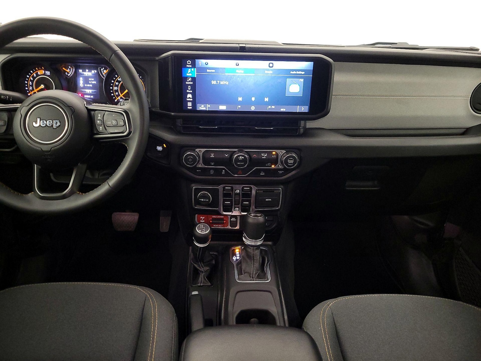 Apple CarPlay® & Android Auto™