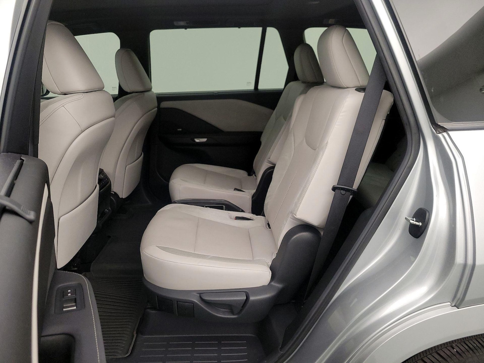 Rear Air Conditioning