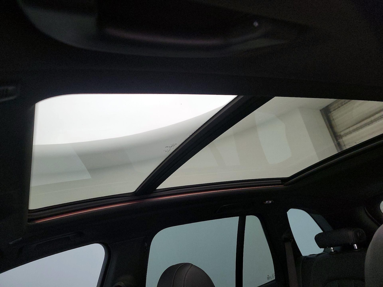 Panoramic Sunroof