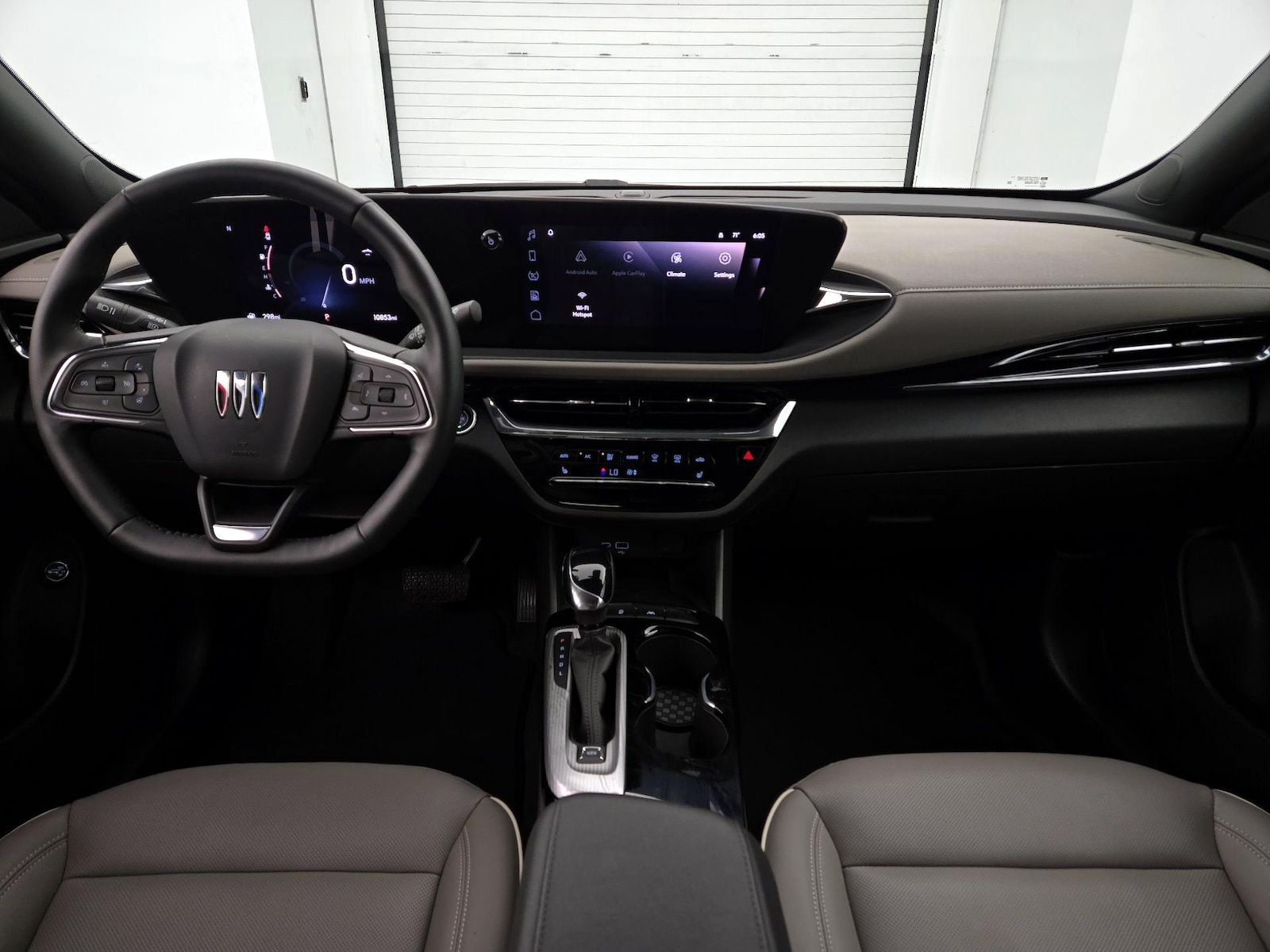 Apple CarPlay® & Android Auto™