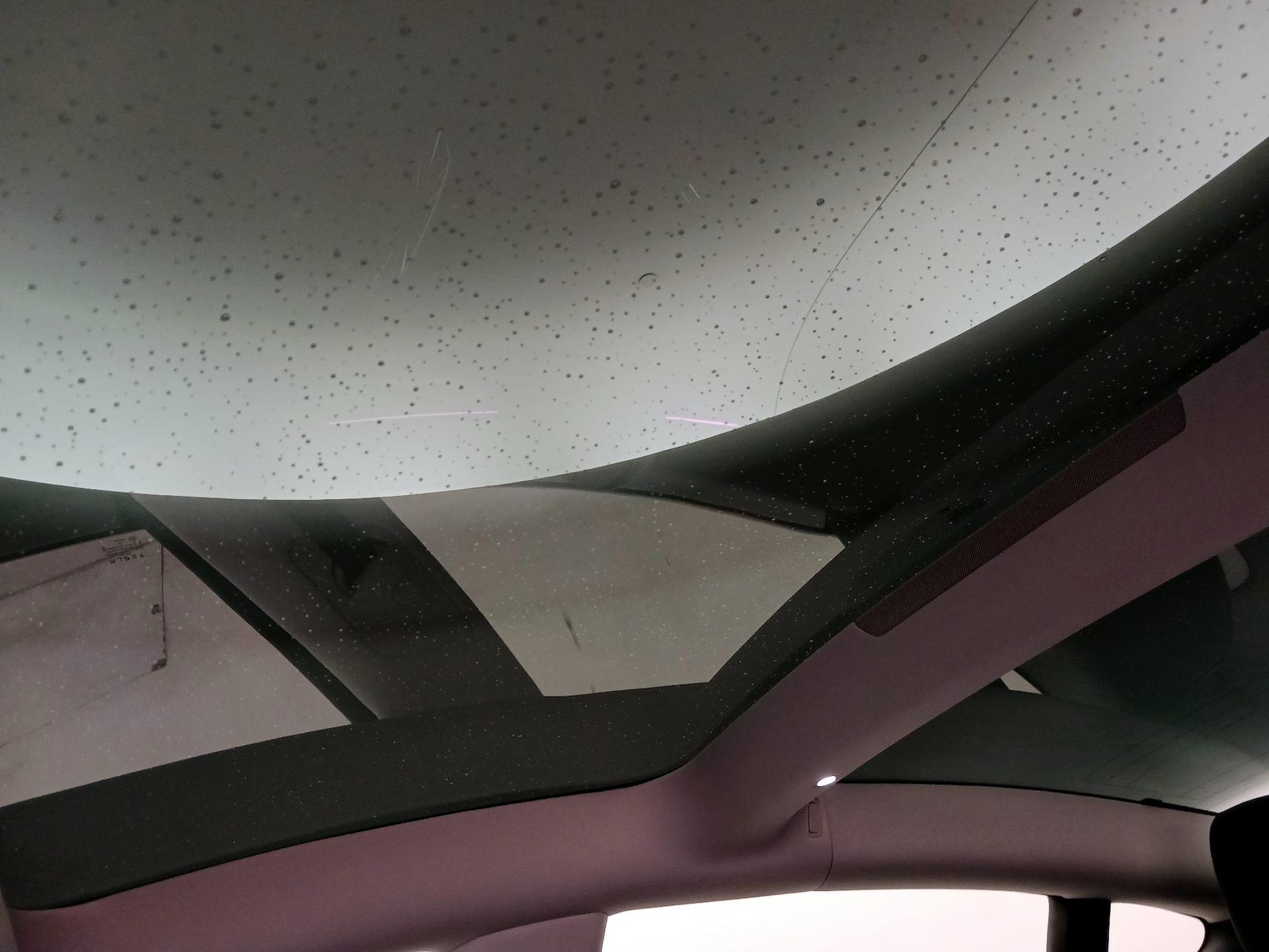 Skylight(s) & Overhead Airbags