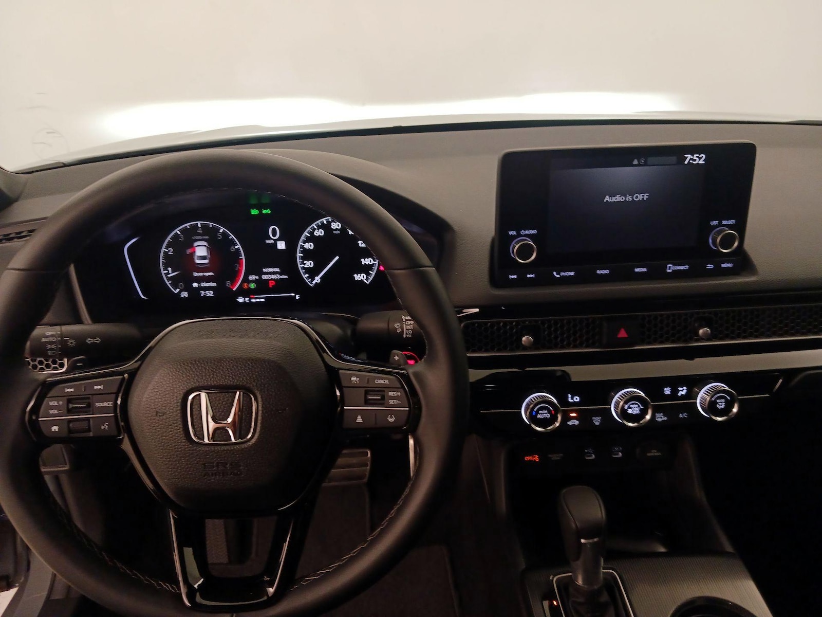 Apple CarPlay® & Android Auto™