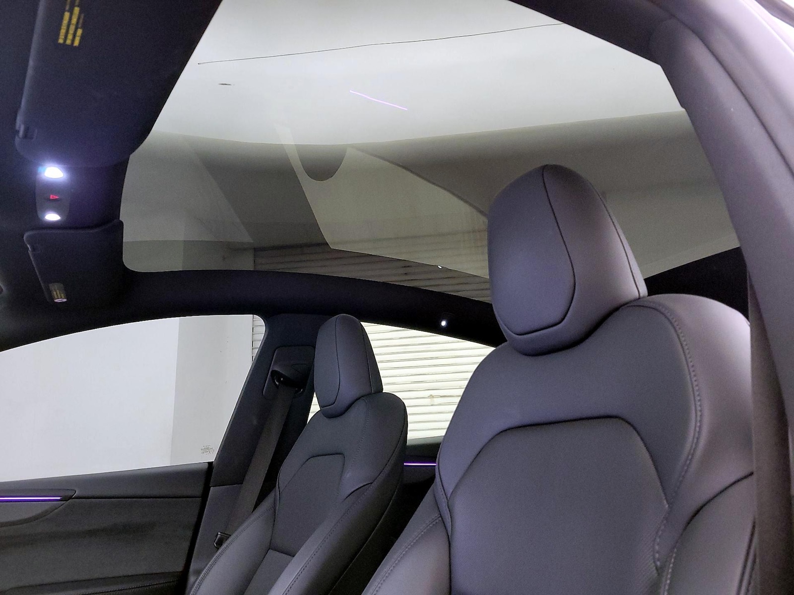 Skylight(s) & Overhead Airbags
