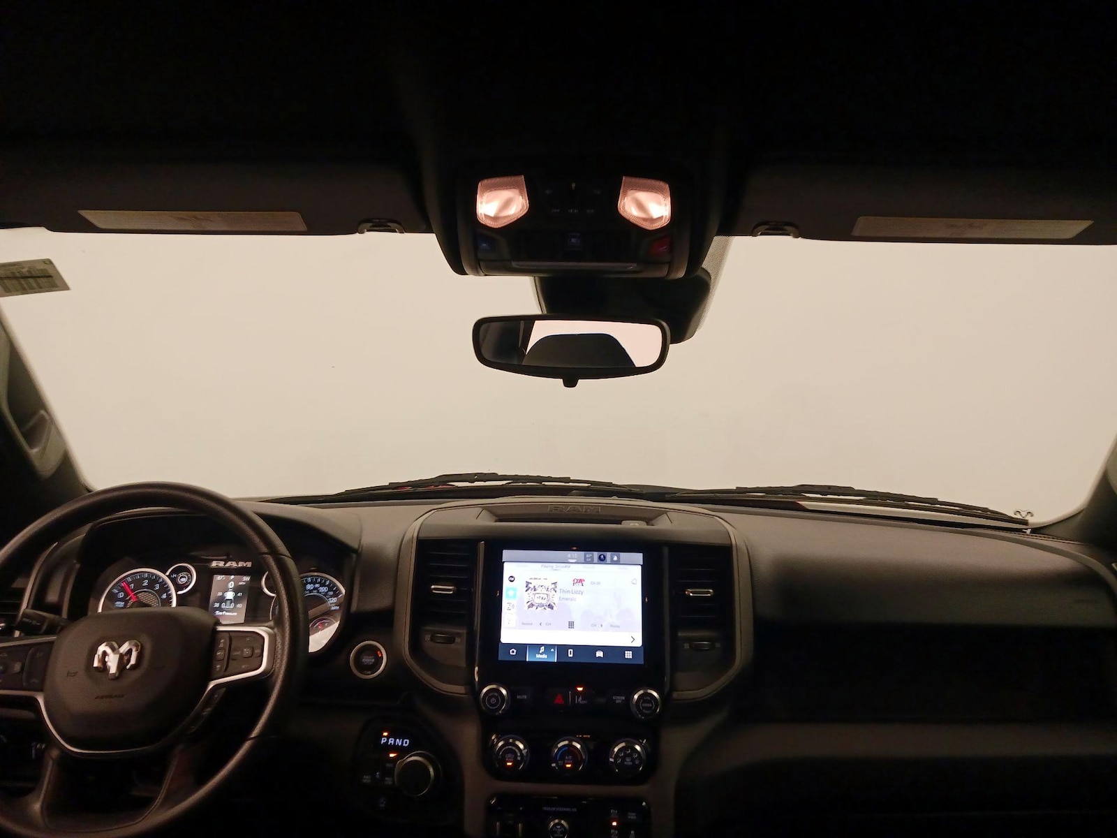 Apple CarPlay® & Android Auto™