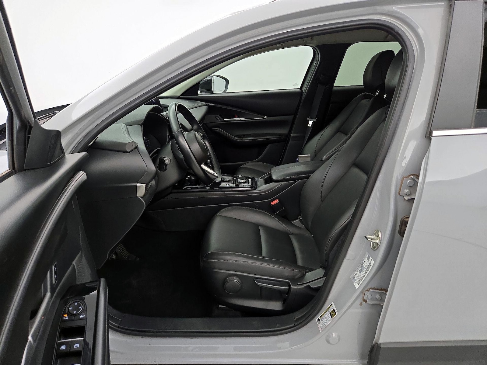 Side Airbags & Leatherette Seats