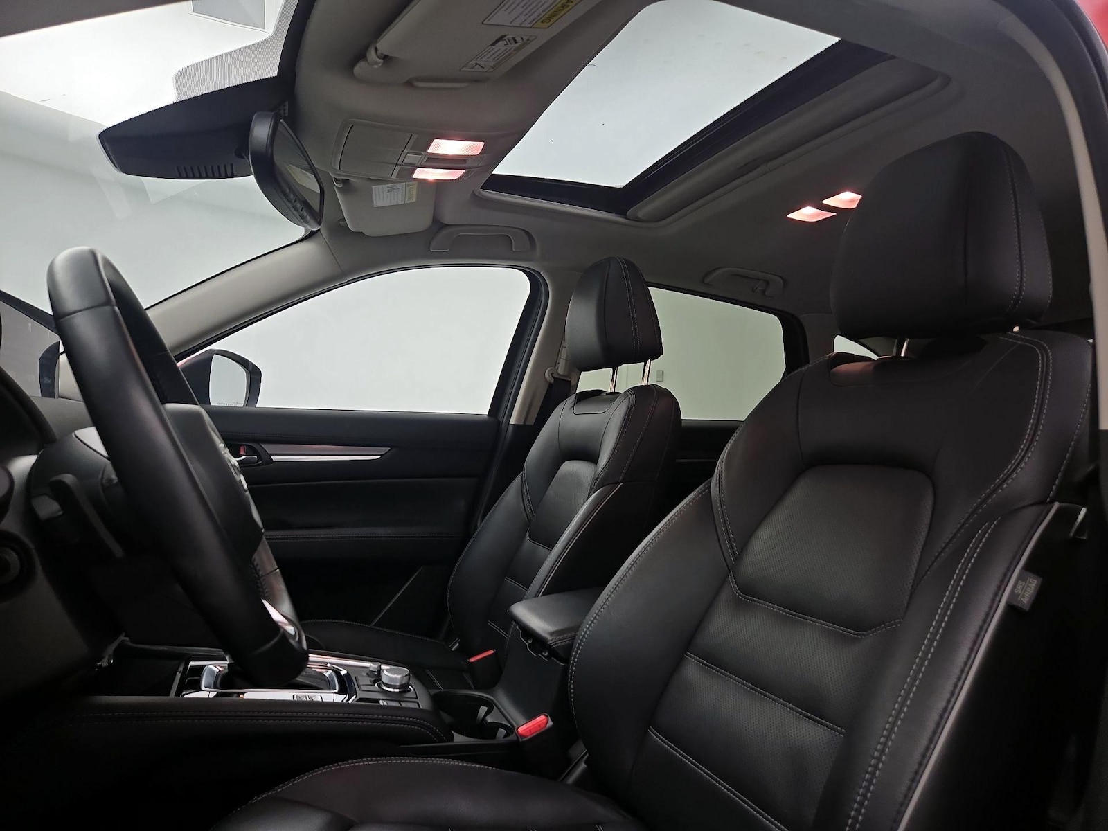 Sunroof(s) & Overhead Airbags