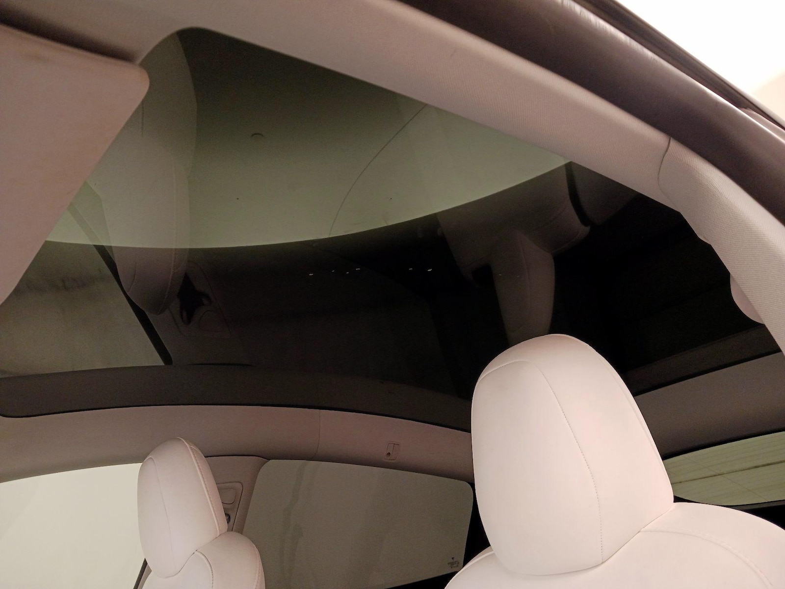 Skylight(s) & Overhead Airbags