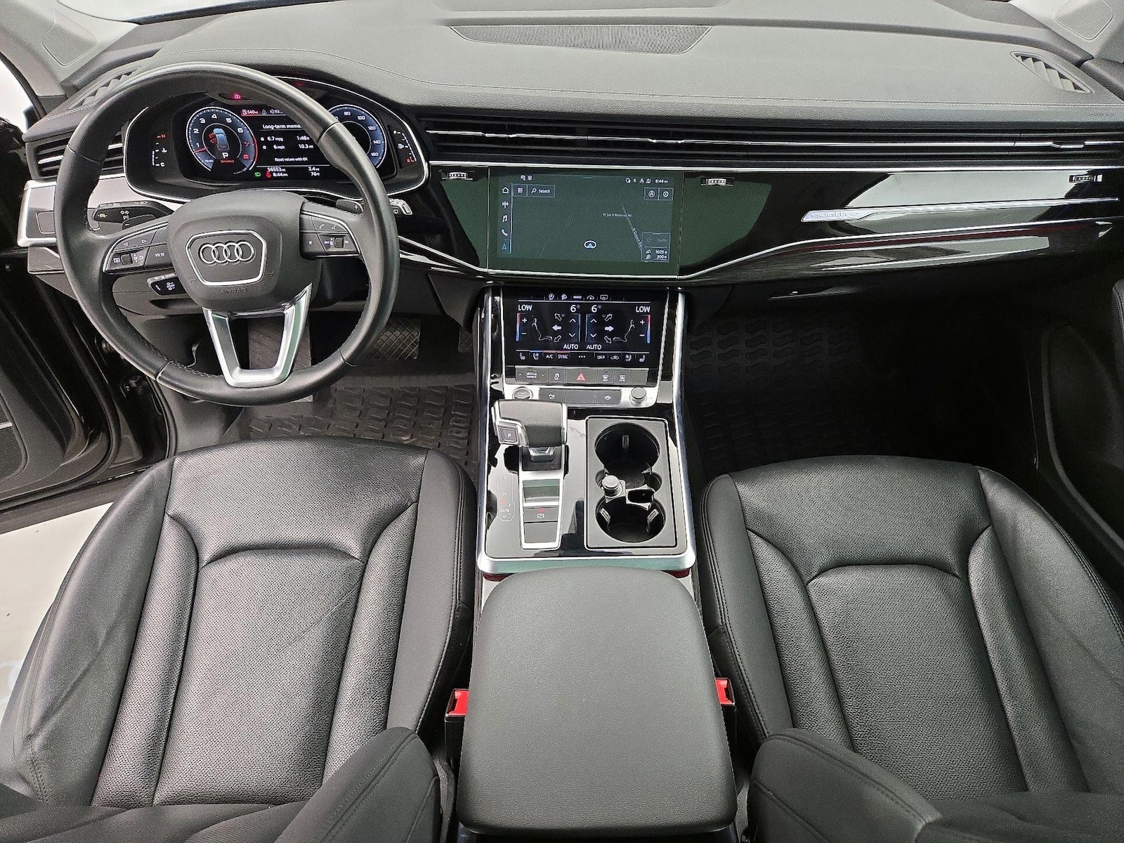 Apple CarPlay® & Android Auto™