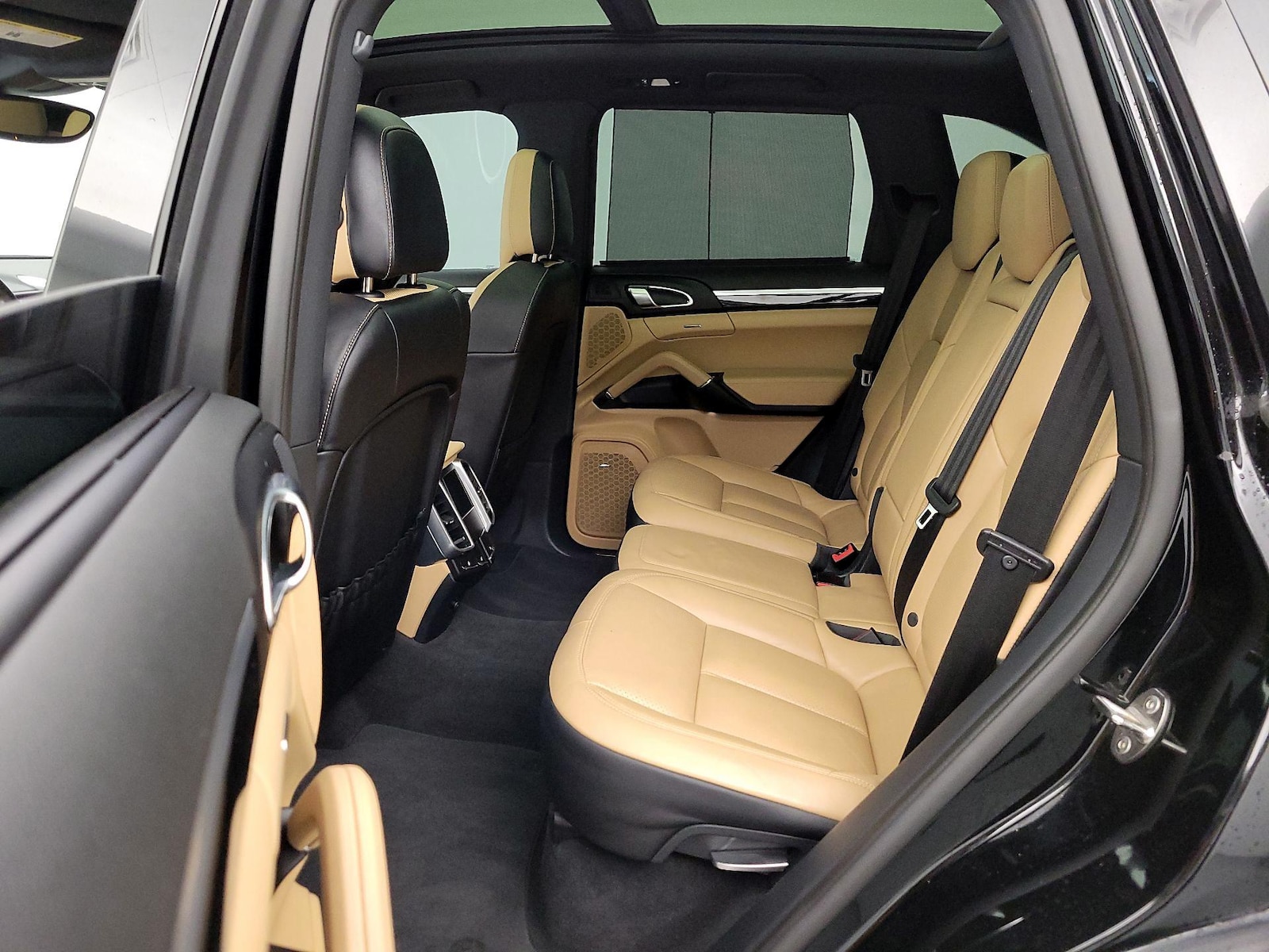 Rear Air Conditioning