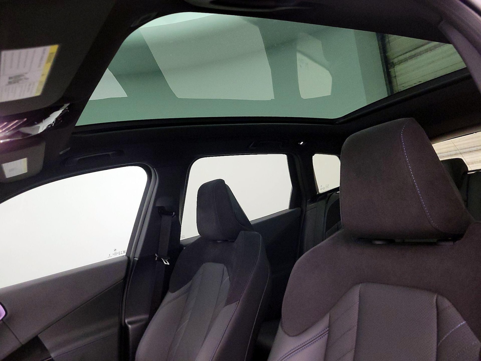 Skylight(s) & Overhead Airbags
