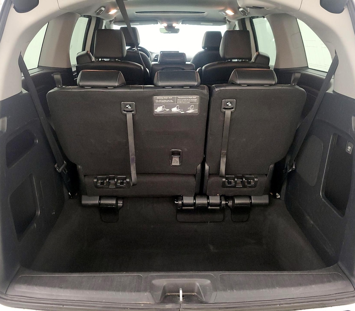 Trunk/Cargo (Seats Up)