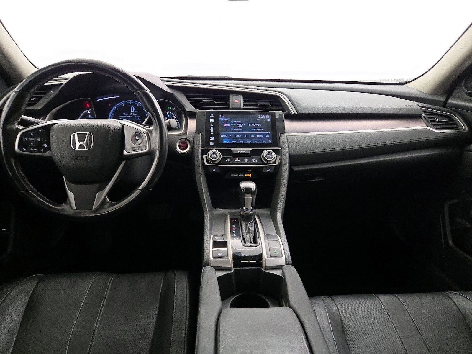 Apple CarPlay® & Android Auto™