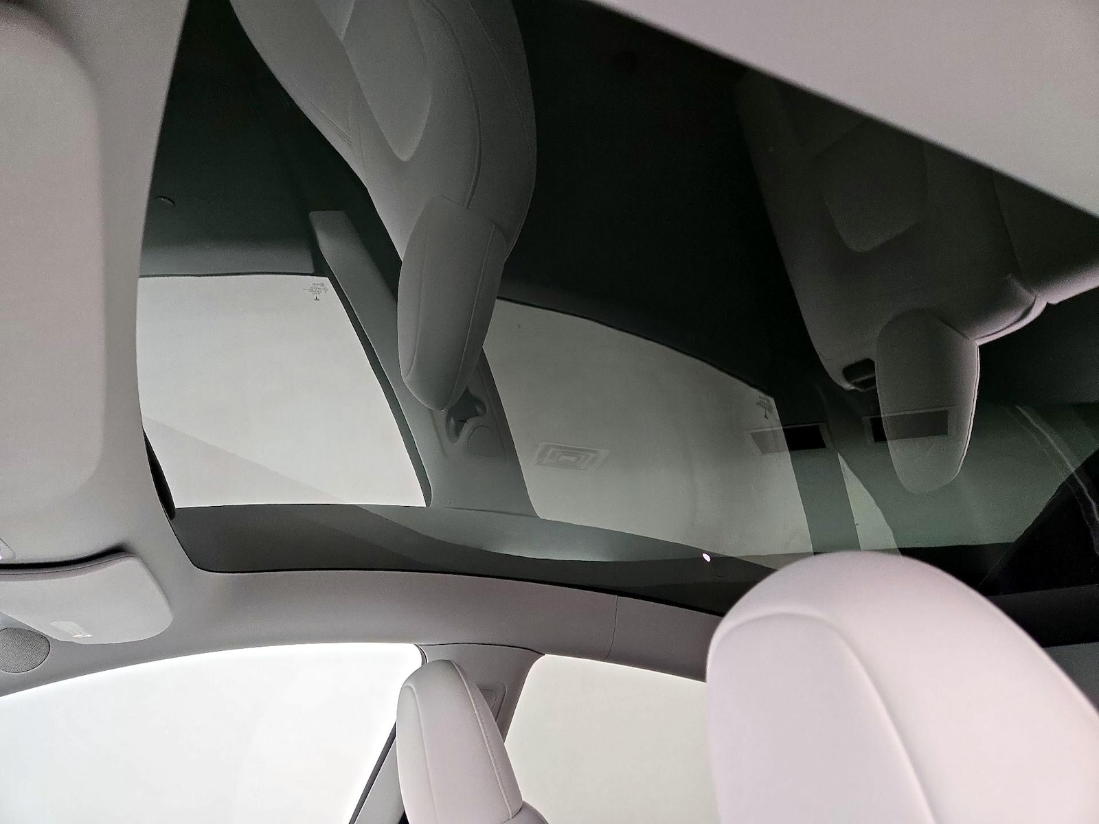 2023 Tesla Model Y Long Range - Photo 19