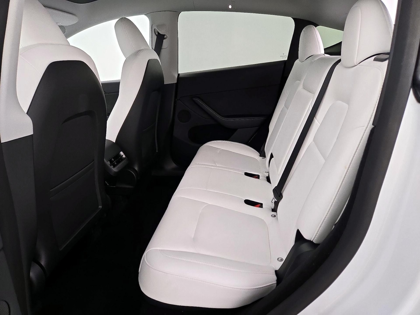 2023 Tesla Model Y Long Range - Photo 20